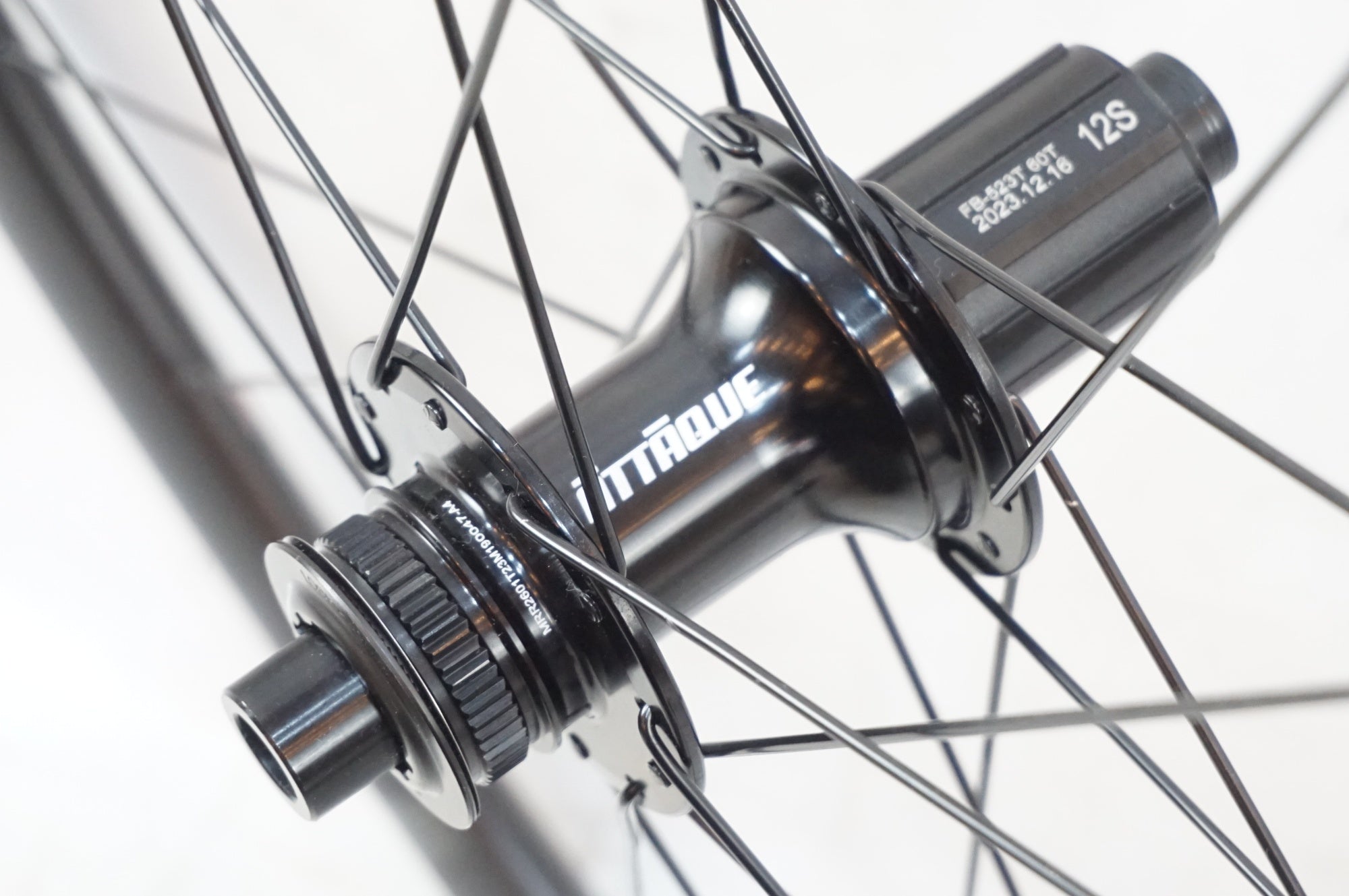 ATTAQUE 「アタッキ」 30DB SHIMANO 12S ホイールセット / 浦和ベース