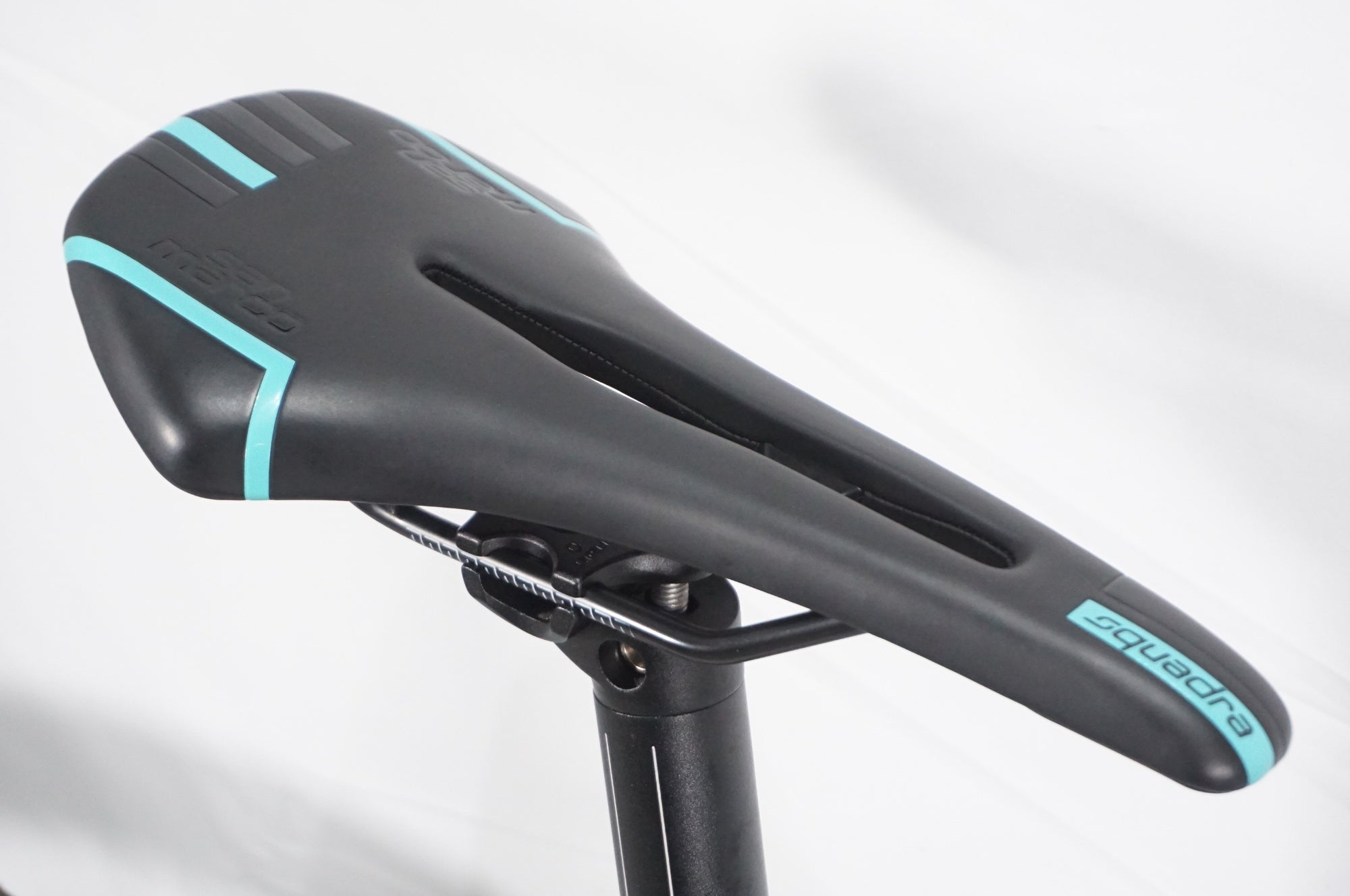 BIANCHI 「ビアンキ」 SEMPRE PRO 2018年モデル ロードバイク / AKIBA