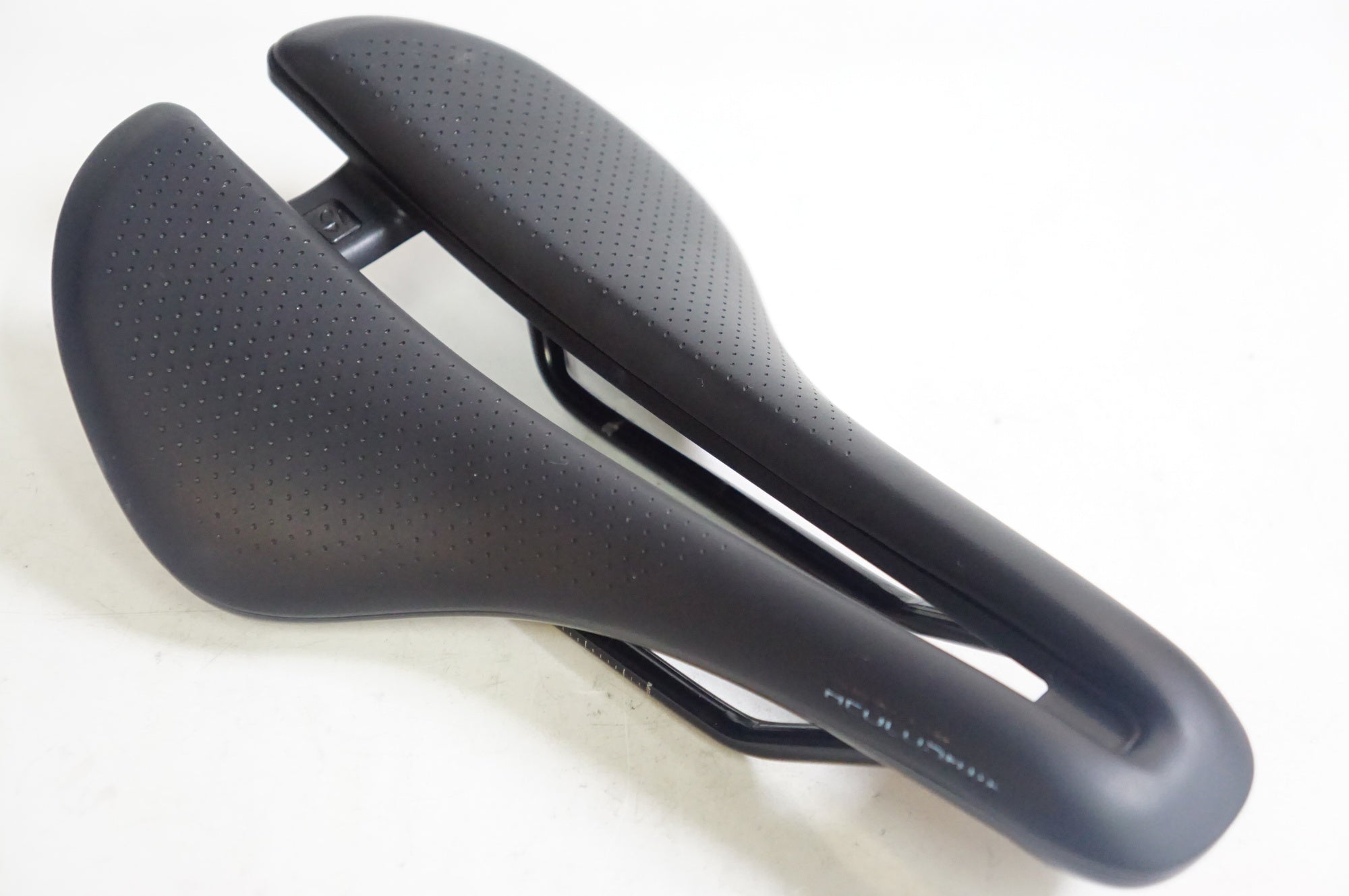 BONTRAGER 「ボントレガー」 AEOLUS ELITE サドル / 熊谷本店