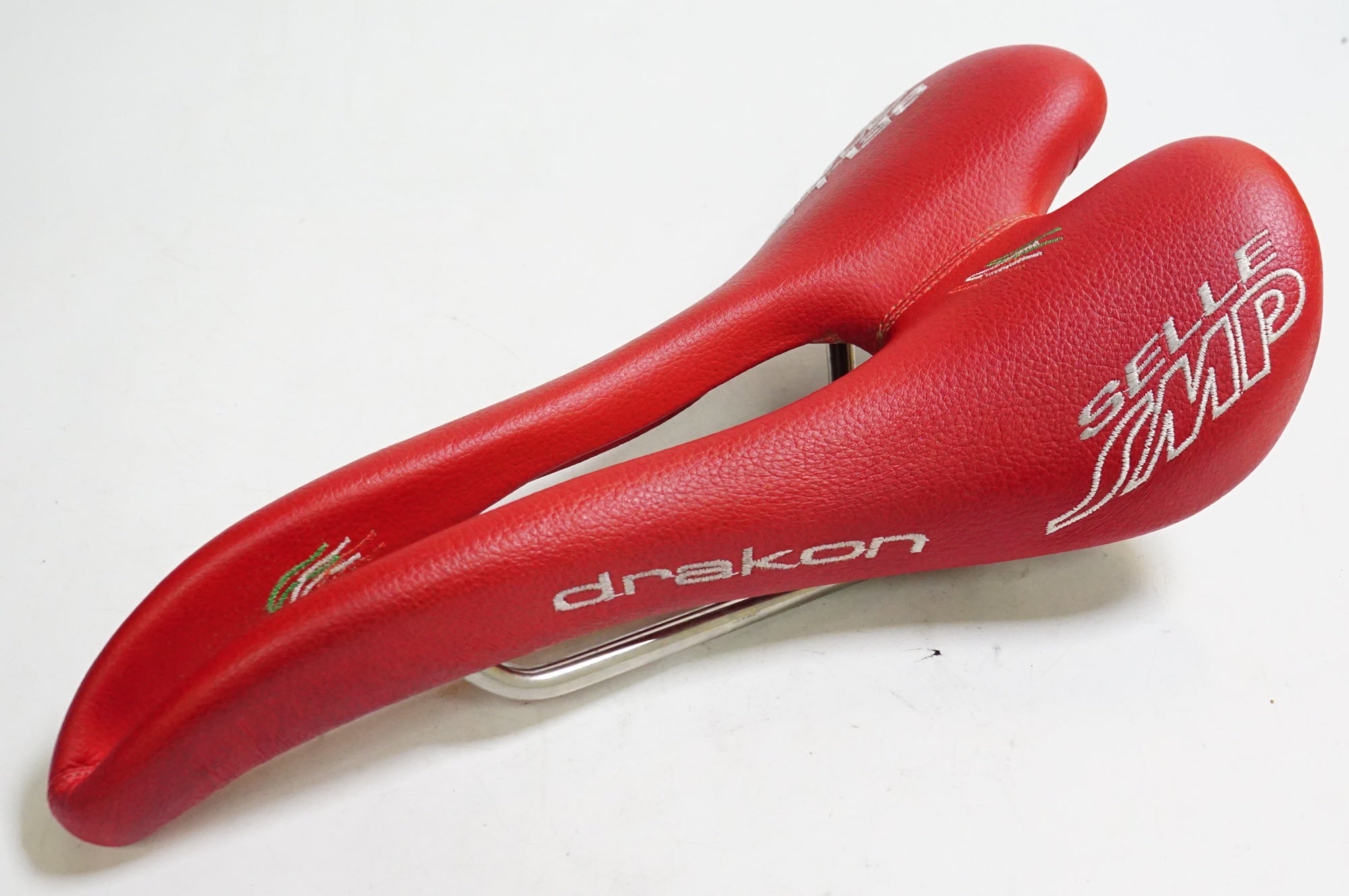 SELLE SMP 「セラ エスエムピー」 DRAKON サドル / 熊谷本店