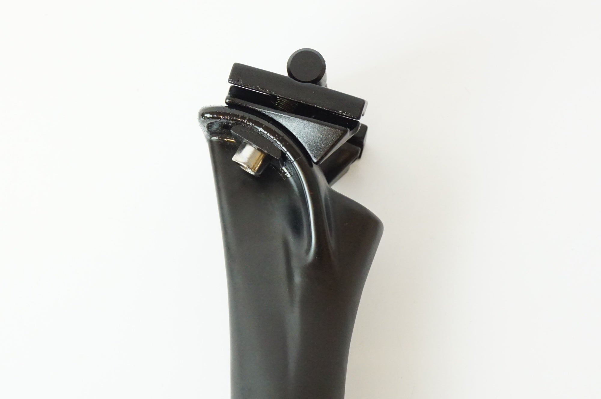 3T 「スリーティー」 STYLUS 0 LTD φ31.6 350mm シートポスト / 浜松店