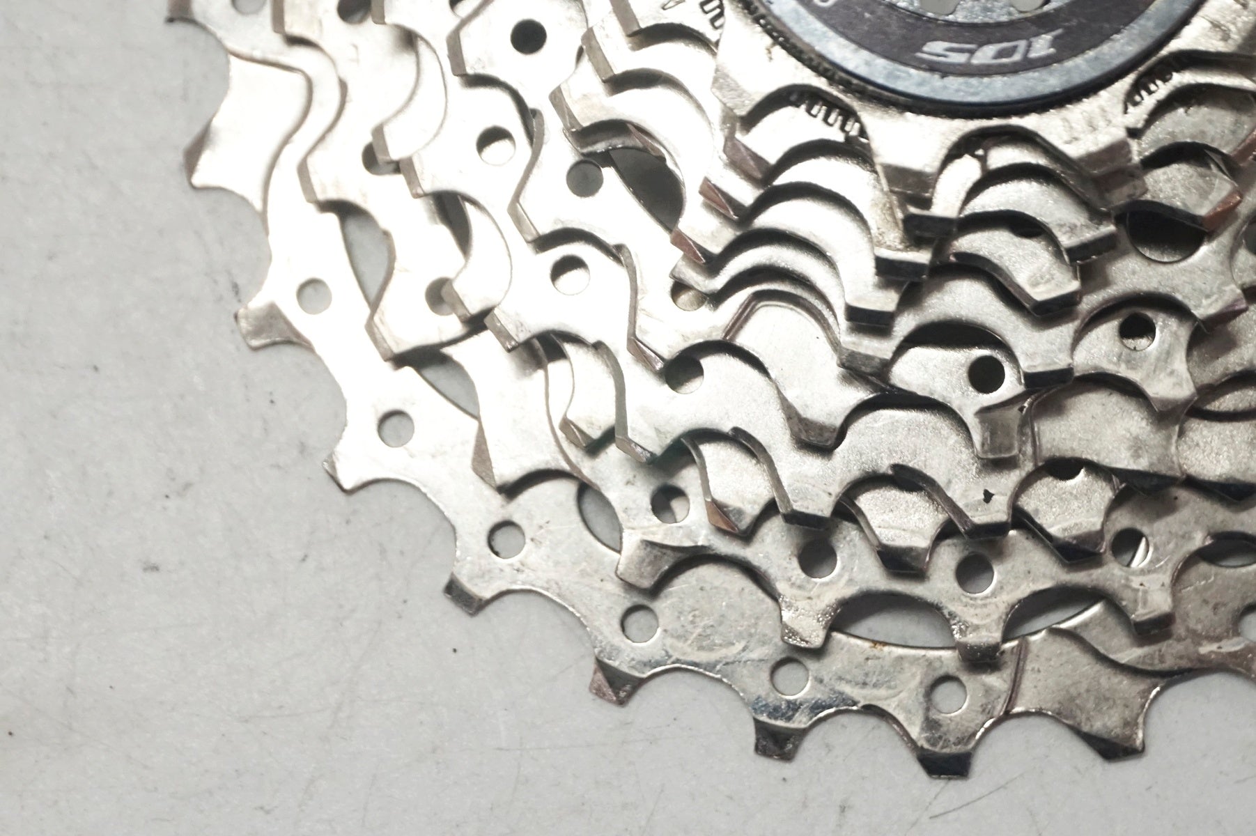 SHIMANO 「シマノ」 105 CS-5700 11-28T スプロケット / 大阪門真店