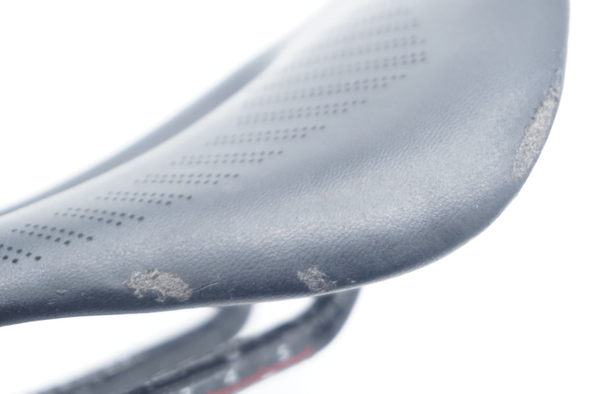 TNI 「ティーエヌアイ」 LITEFLY サドル / 滋賀大津店