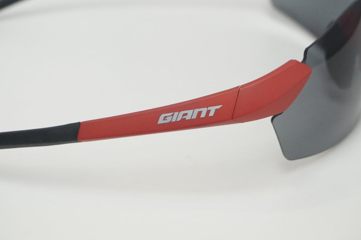 GIANT 「ジャイアント」 APUS FRAMELESS アイウェア / 福岡店