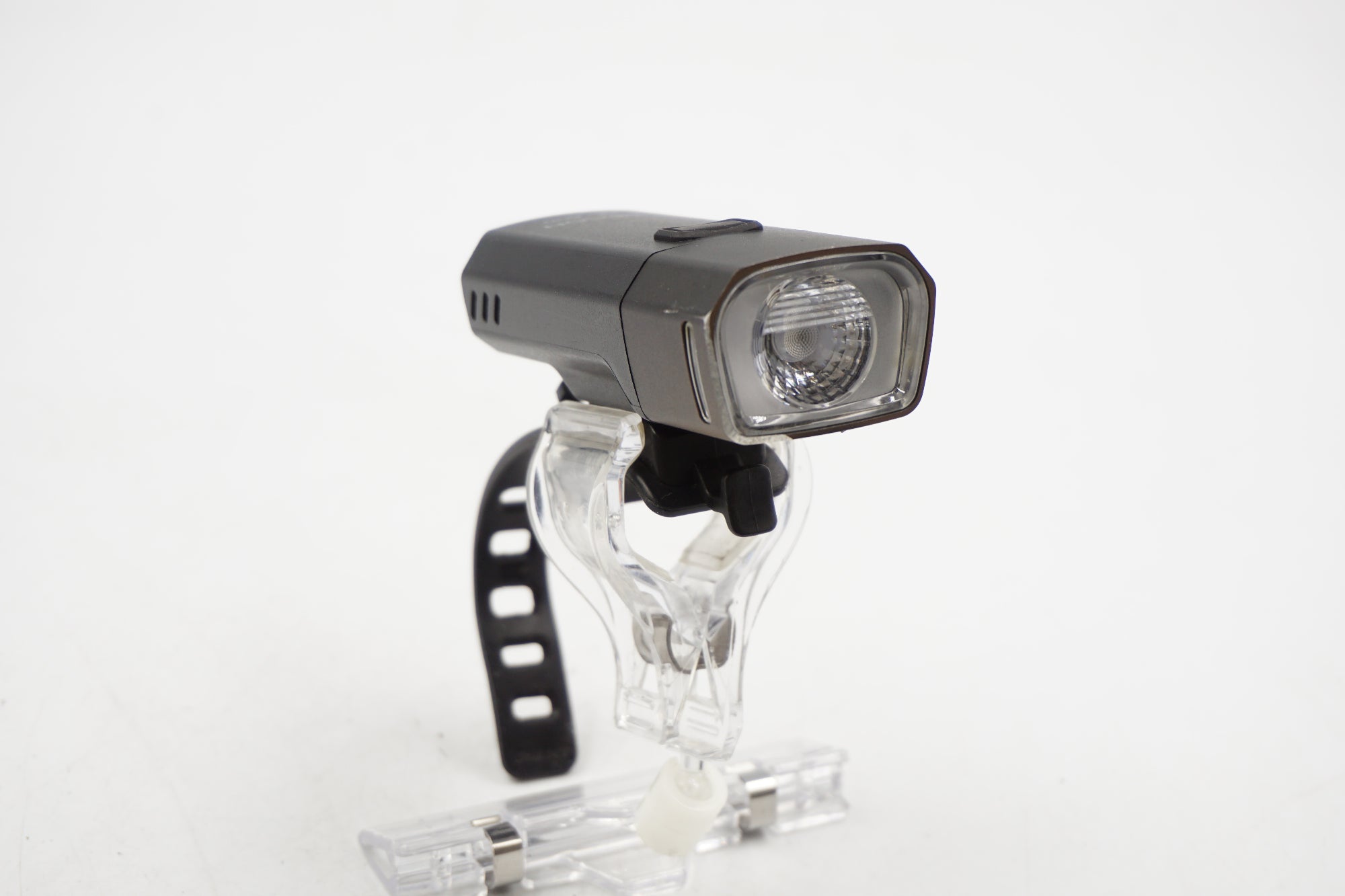 GIANT 「ジャイアント」 RECON HL600 フロントライト / 奈良店