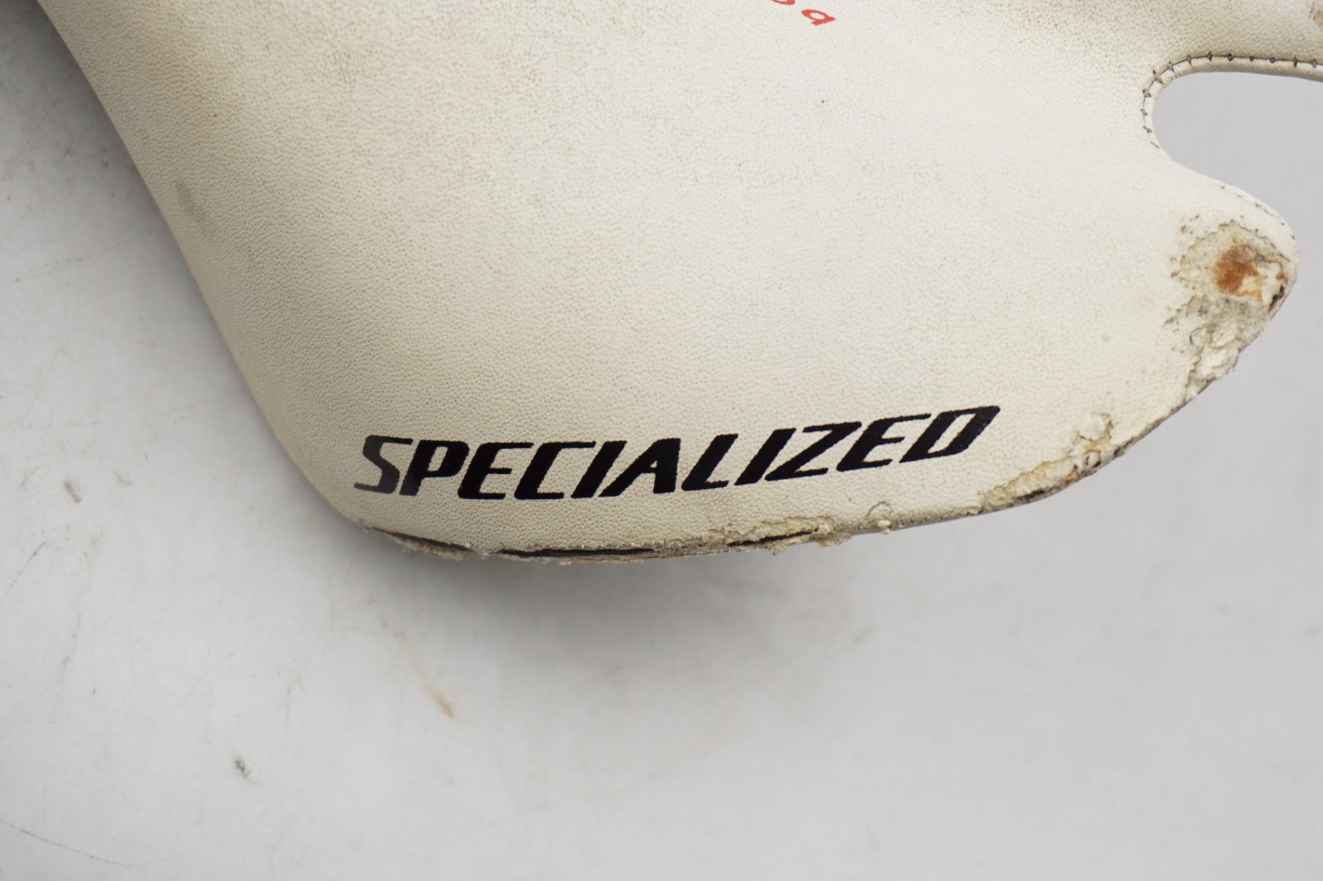 SPECIALIZED 「スペシャライズド」 CHICANE サドル / 奈良店