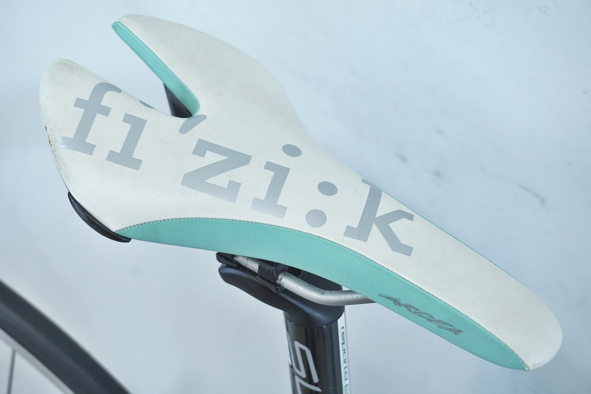 BIANCHI 「ビアンキ」 INTENSO 105 2014年モデル ロードバイク / 有明ガーデン店