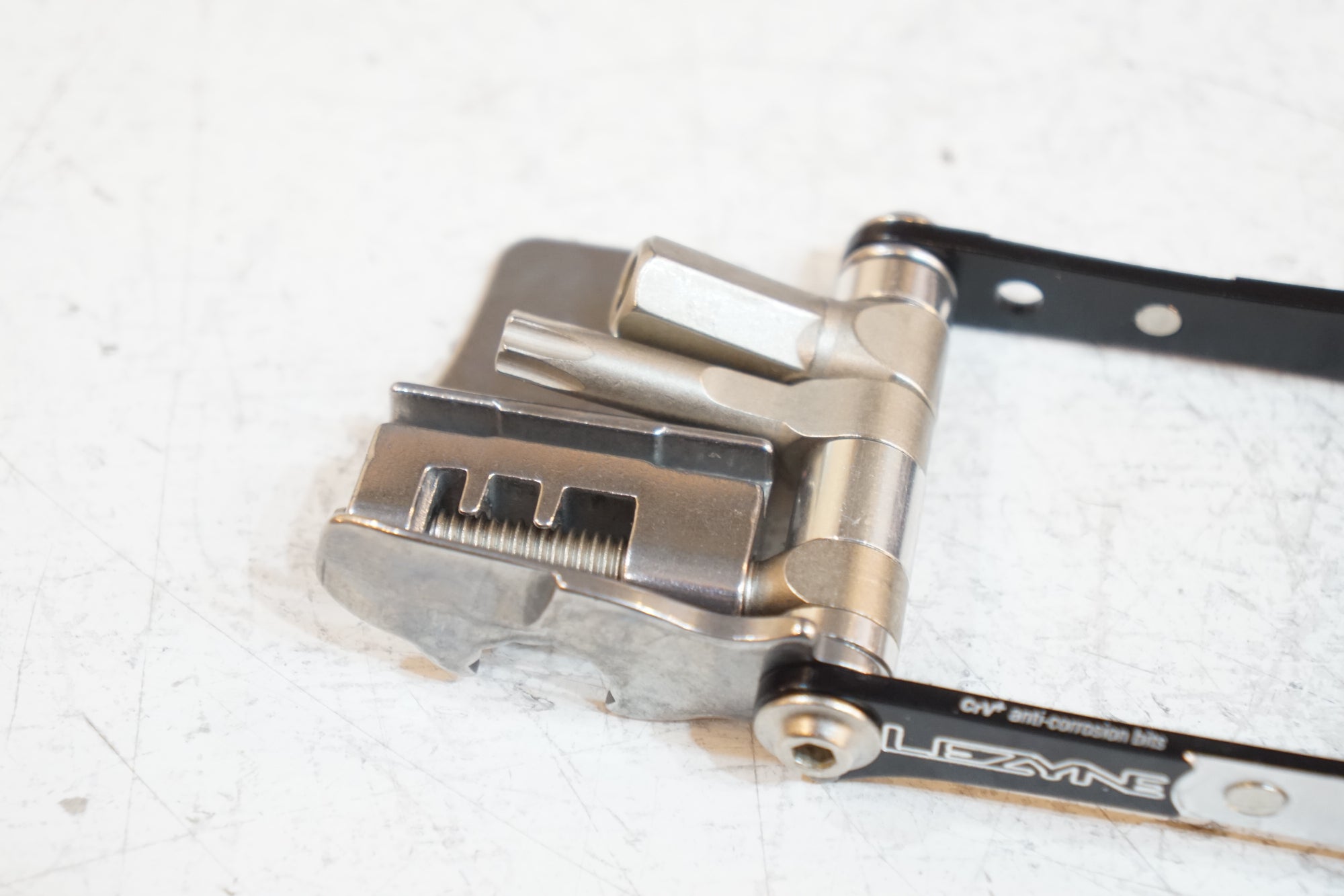 LEZYNE 「レザイン」 マルチツール  / バイチャリ浦和ベース