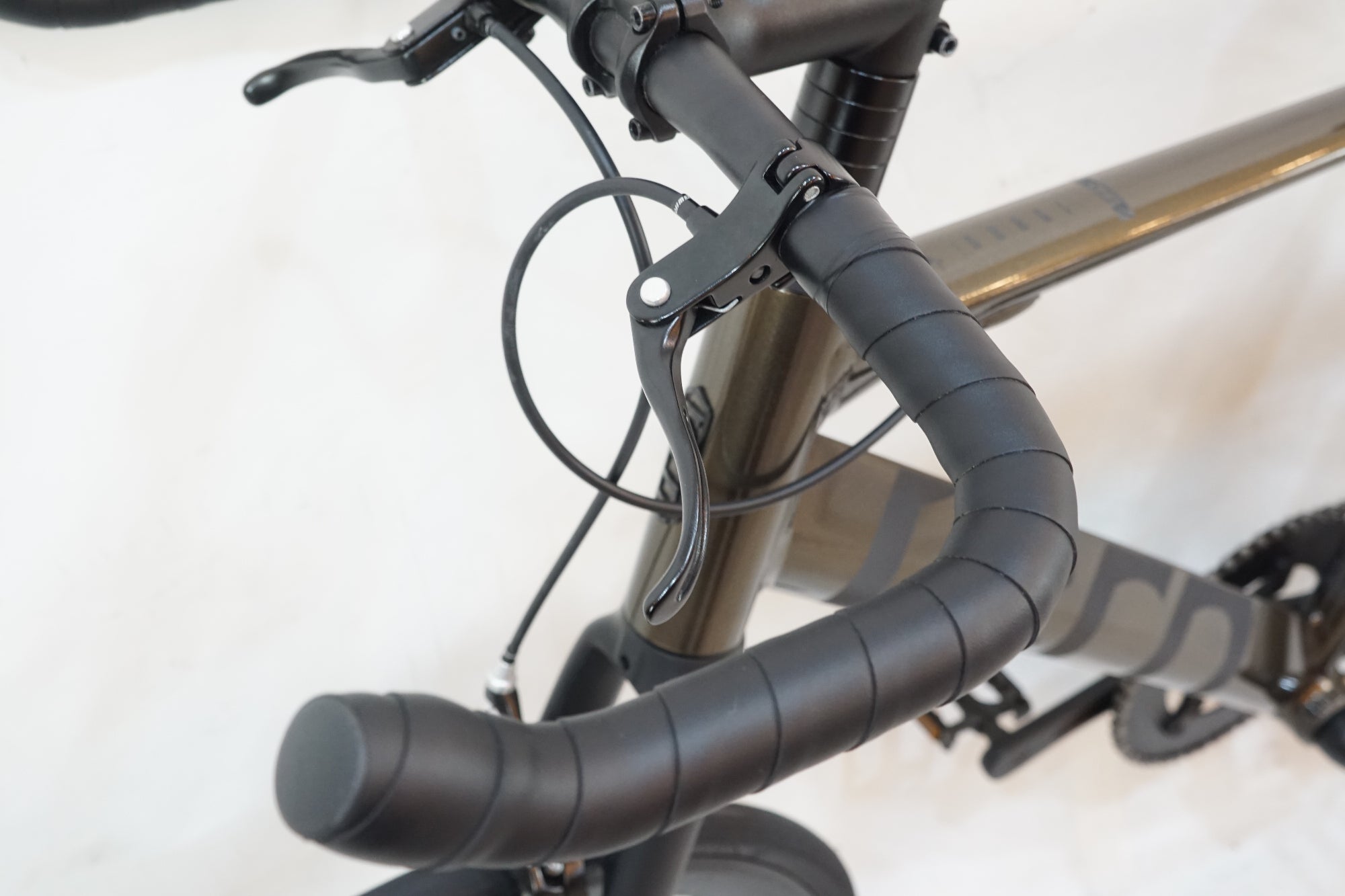 TERN 「ターン」 SURGE UNO 20インチ 2024年モデル ミニベロ