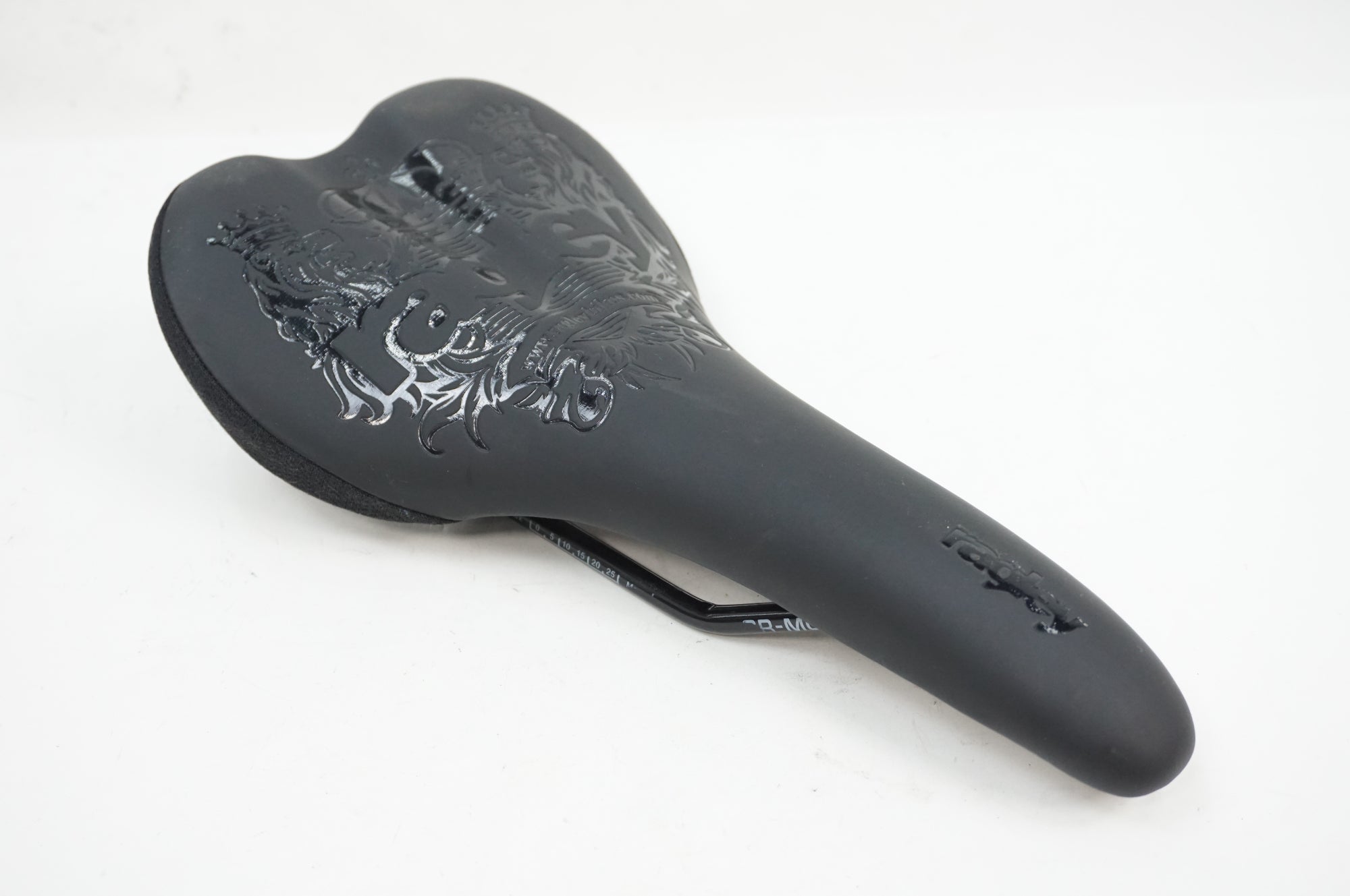 RAGLEY BIKES サドル / 川越店