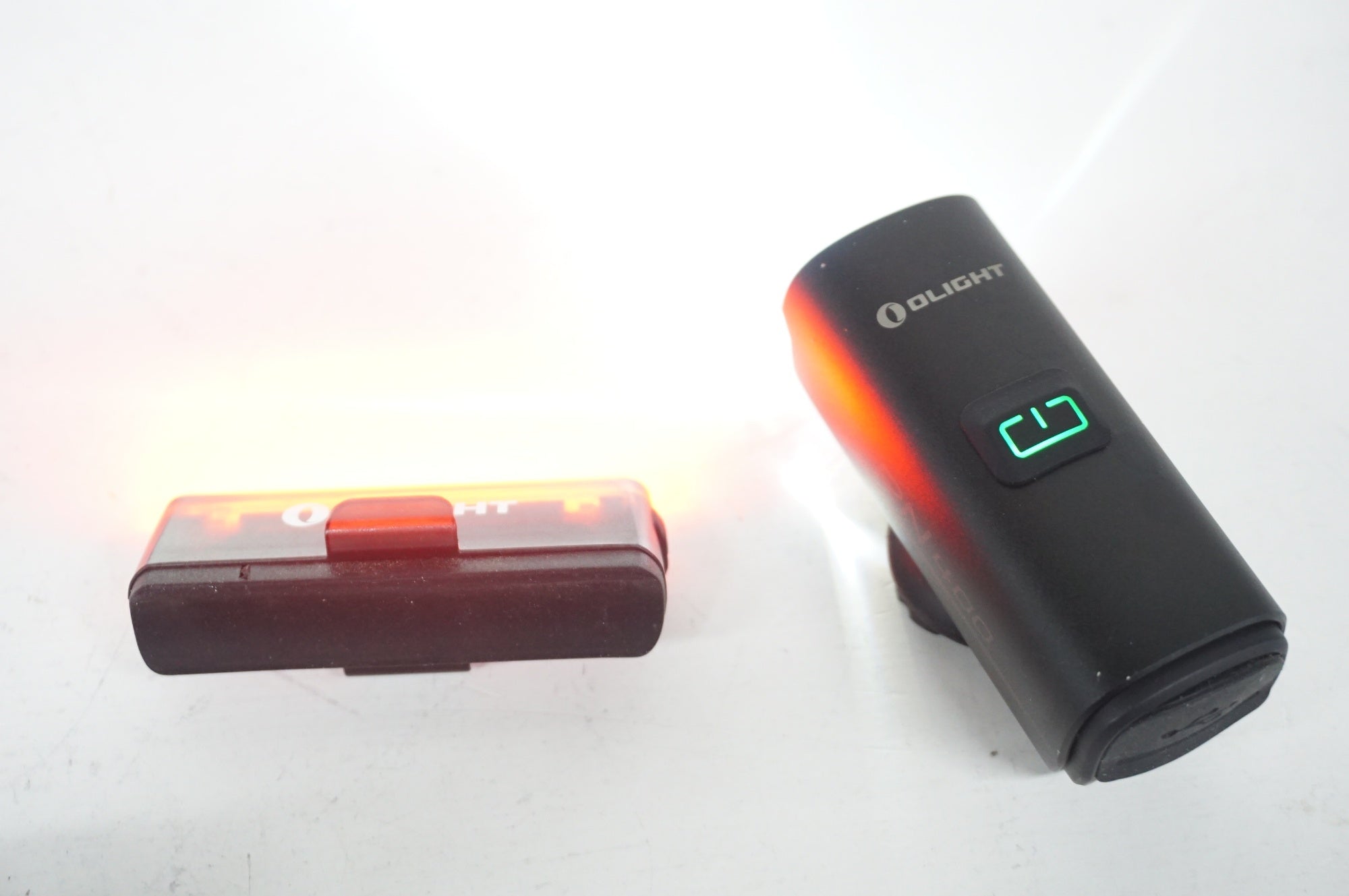 OLIGHT 「オーライト」 RN400/SEEMEE 30 ライトセット / 阪急塚口店