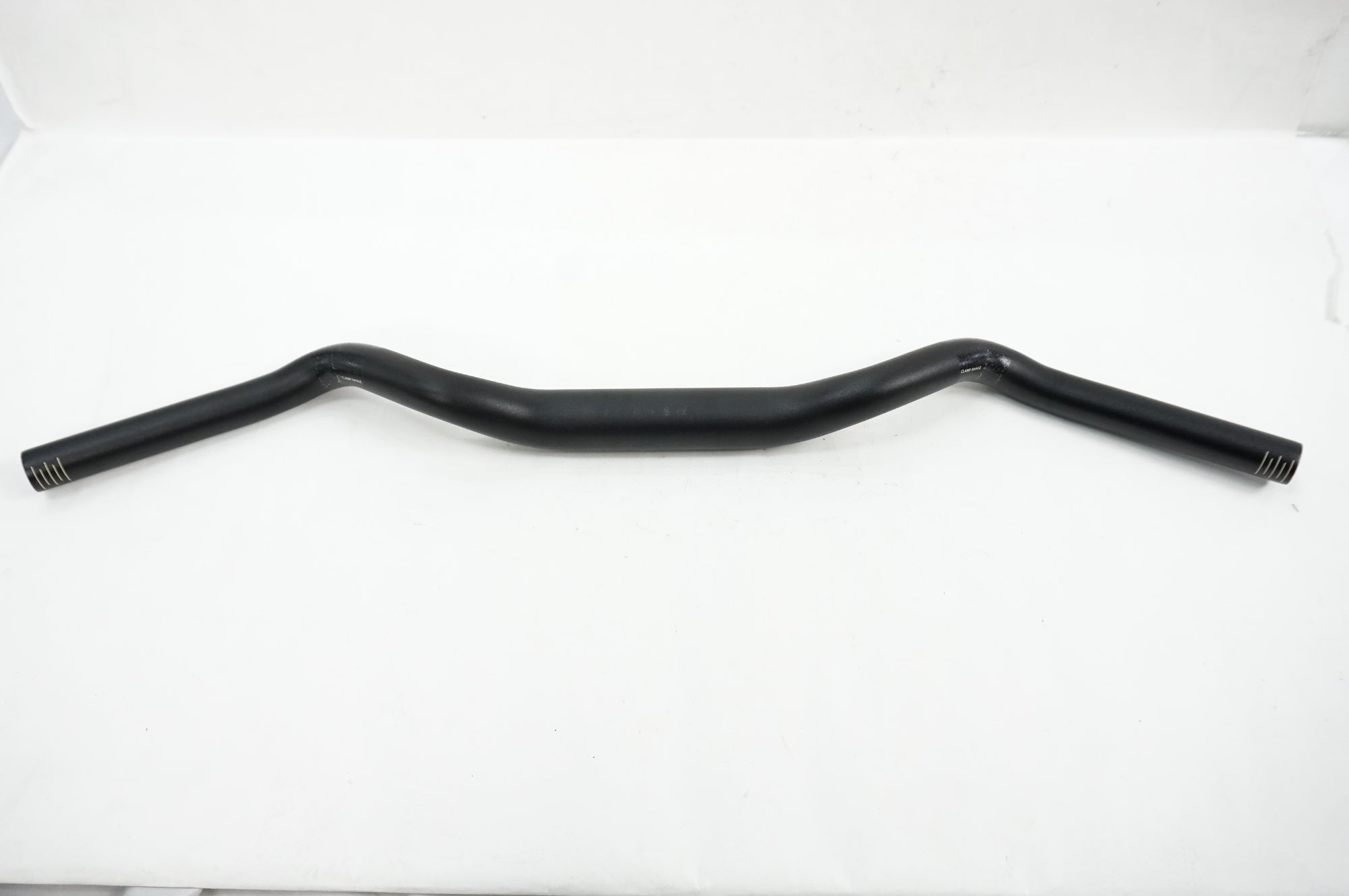 VENO 「ヴェノ」 リリーフバー 31.8 620mm / 川越店