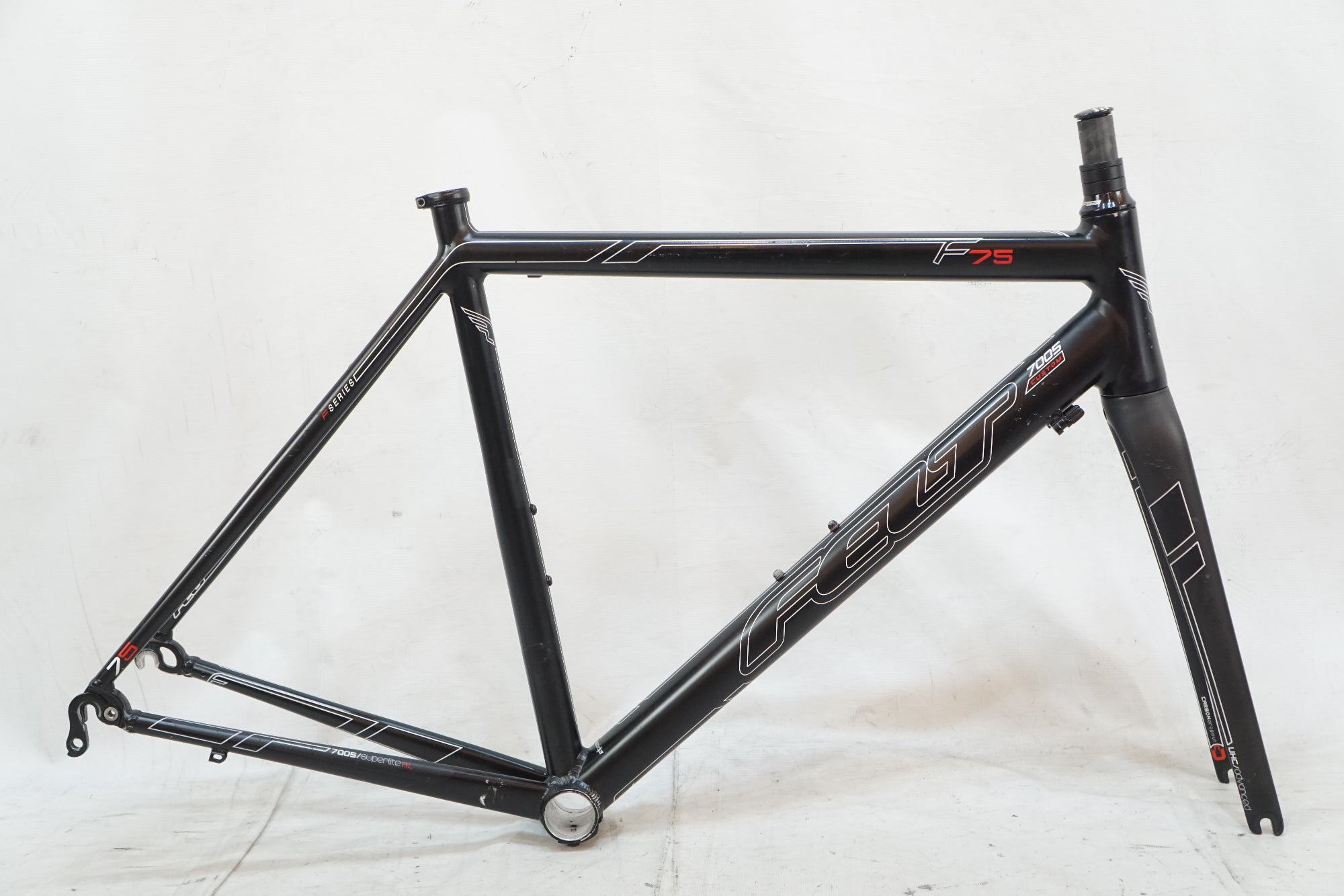 FELT  「フェルト」 F75 2013年モデル フレームセット / バイチャリ浦和ベース