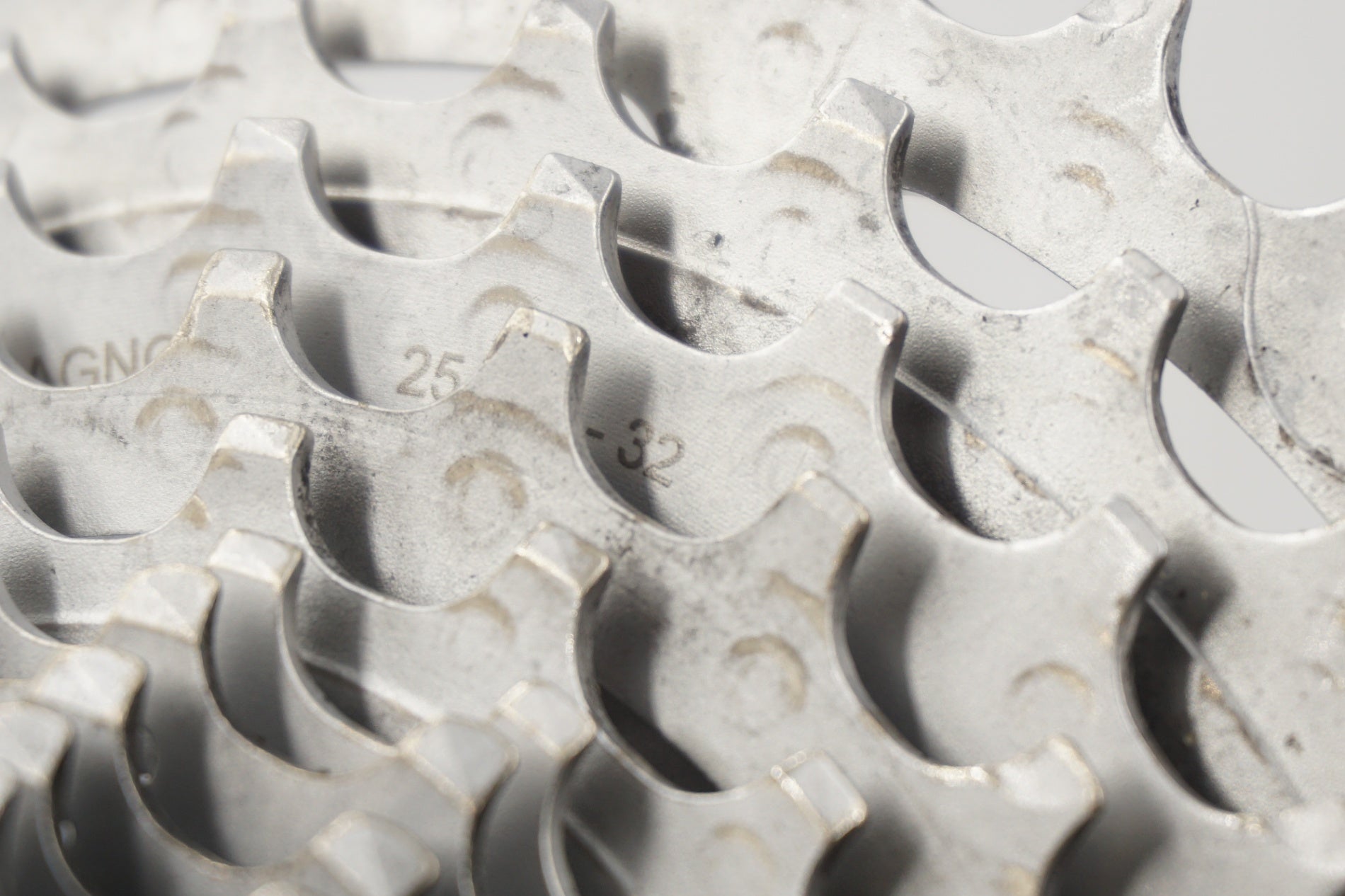 CAMPAGNOLO 「カンパニョーロ」 CHORUS CS20-CH1214 11-32T スプロケット / 奈良店