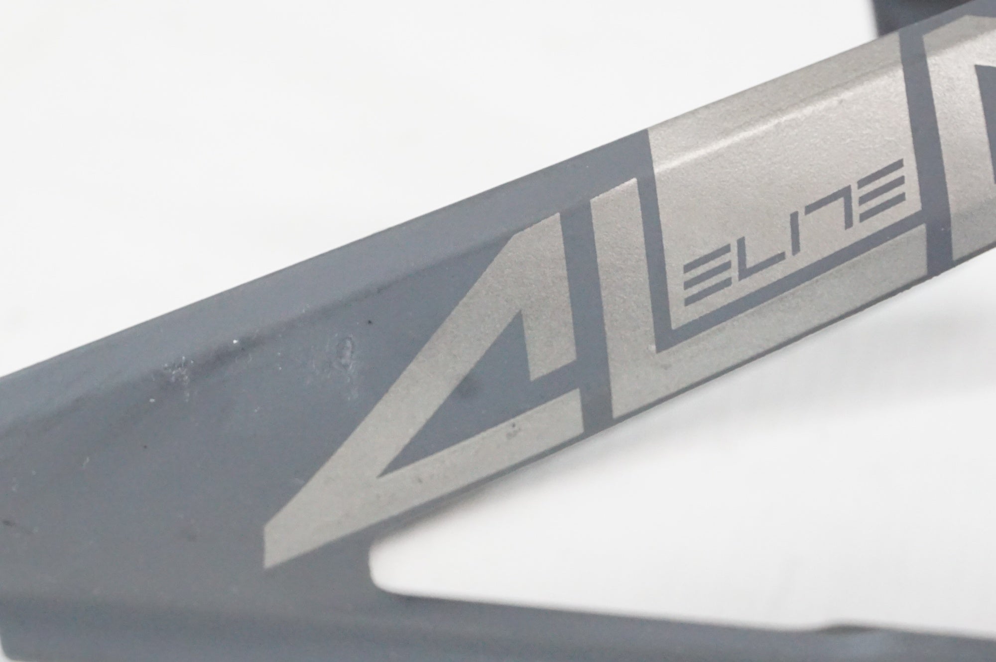 ELITE 「エリート」 ALA ボトルケージセット / 阪急塚口店