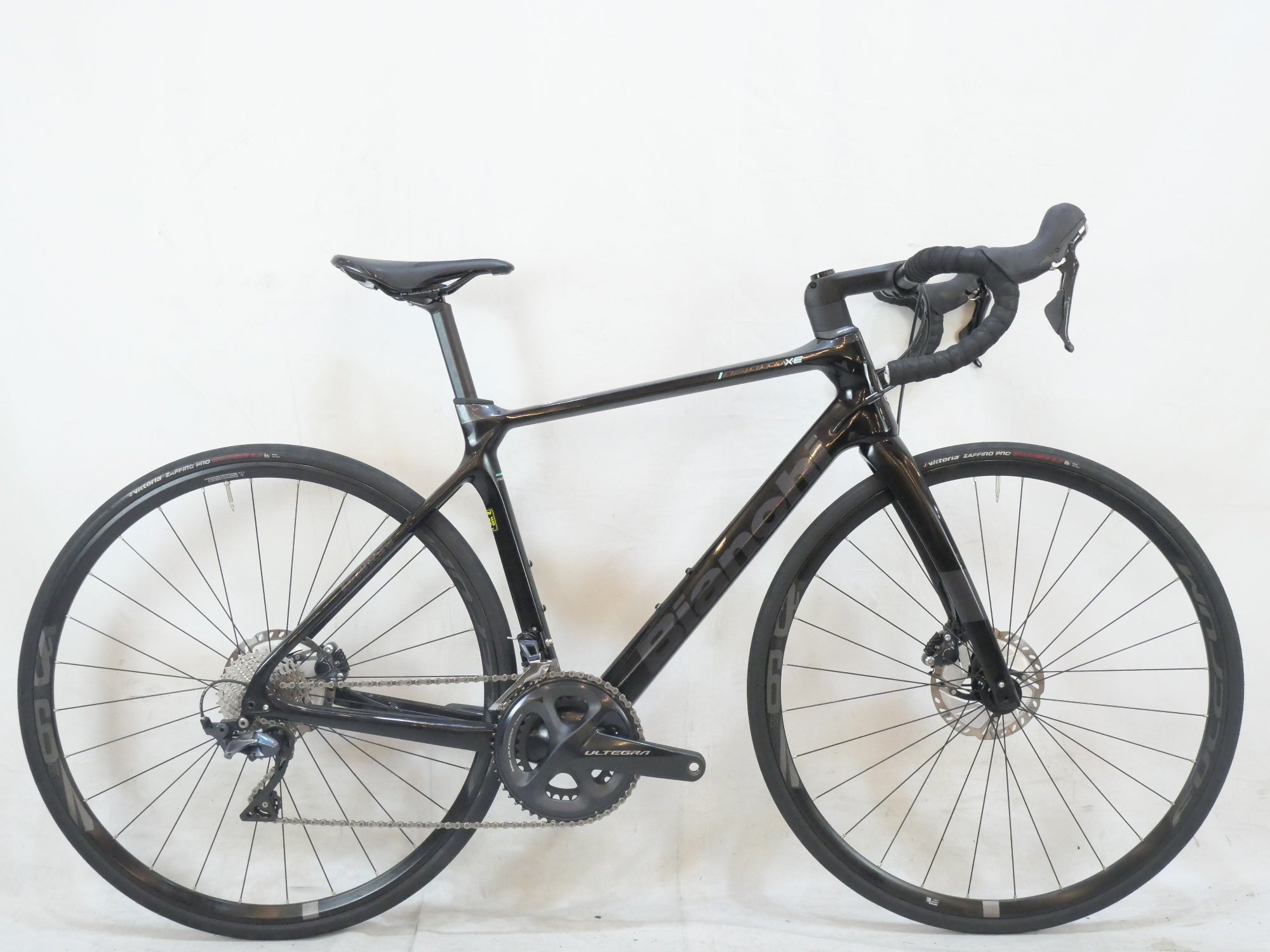 BIANCHI 「ビアンキ」 INFINITO XE DISC ULTEGRA 2021年モデル ロードバイク / バイチャリ浦和ベース