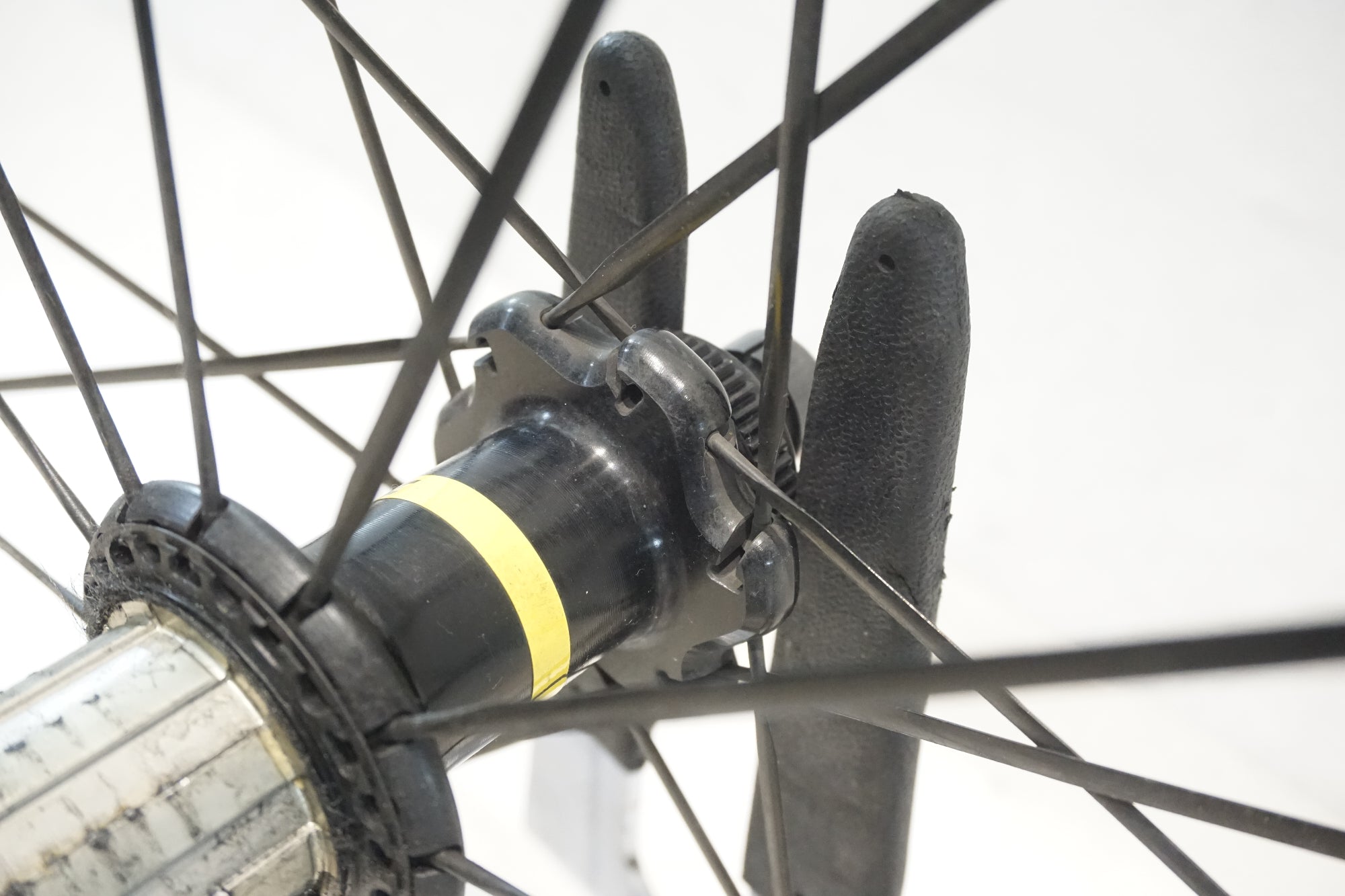 MAVIC 「マビック」 COSMIC CARBON PRO DISC シマノ11速 ホイール
