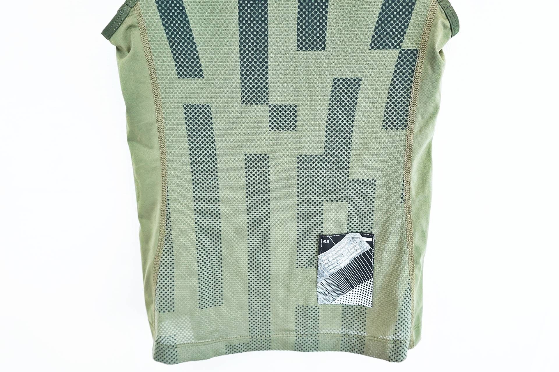 RAPHA 「ラファ」 SOUPLESS SLEEVELESS BASE LAYER AERO BLOCK XXSサイズ シャツ / 有明ガーデン店