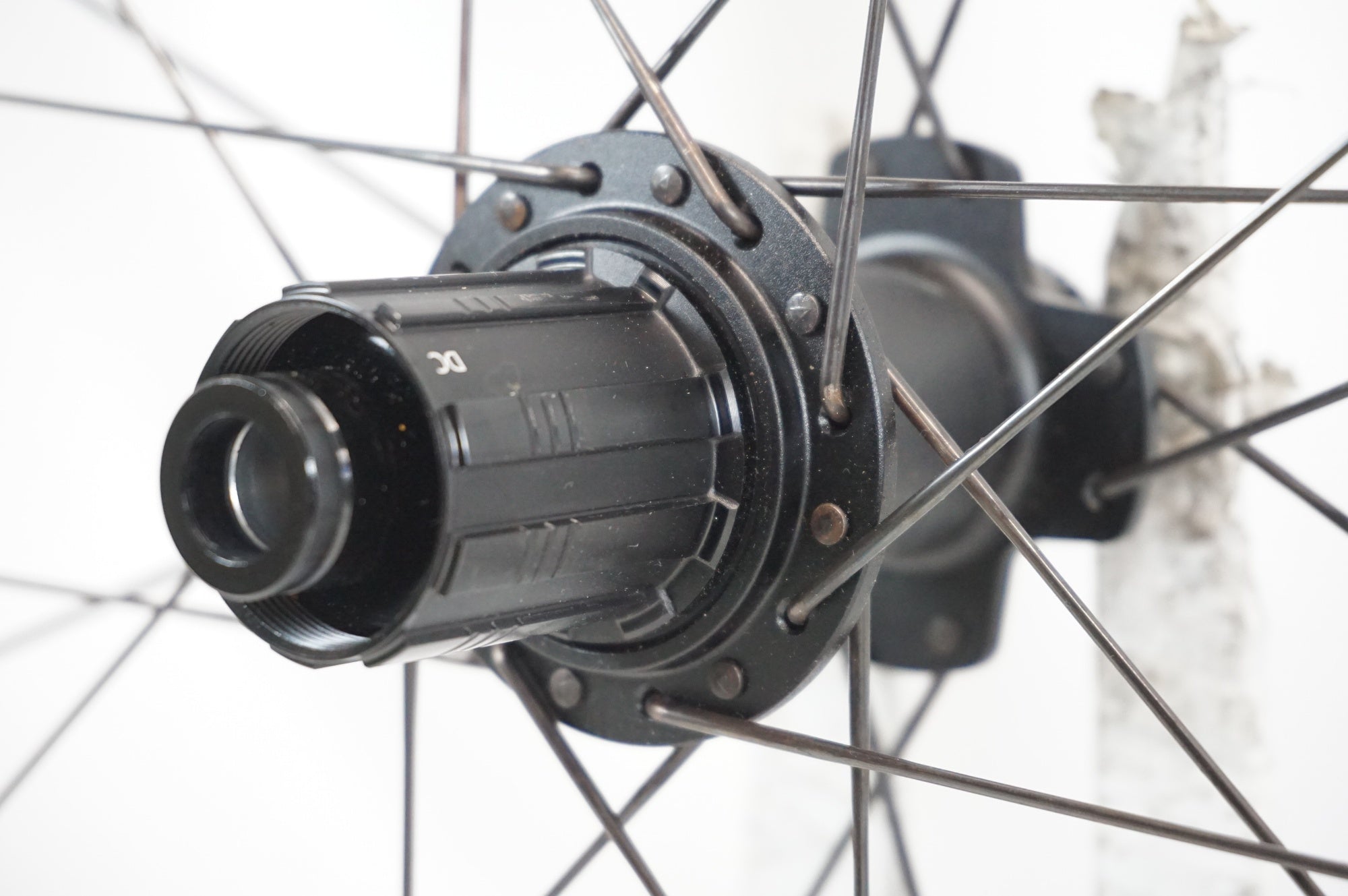 VELOMANN 「ベロマン」 PALLADIUM CL DISC TUBELESS SHIMANO 11s