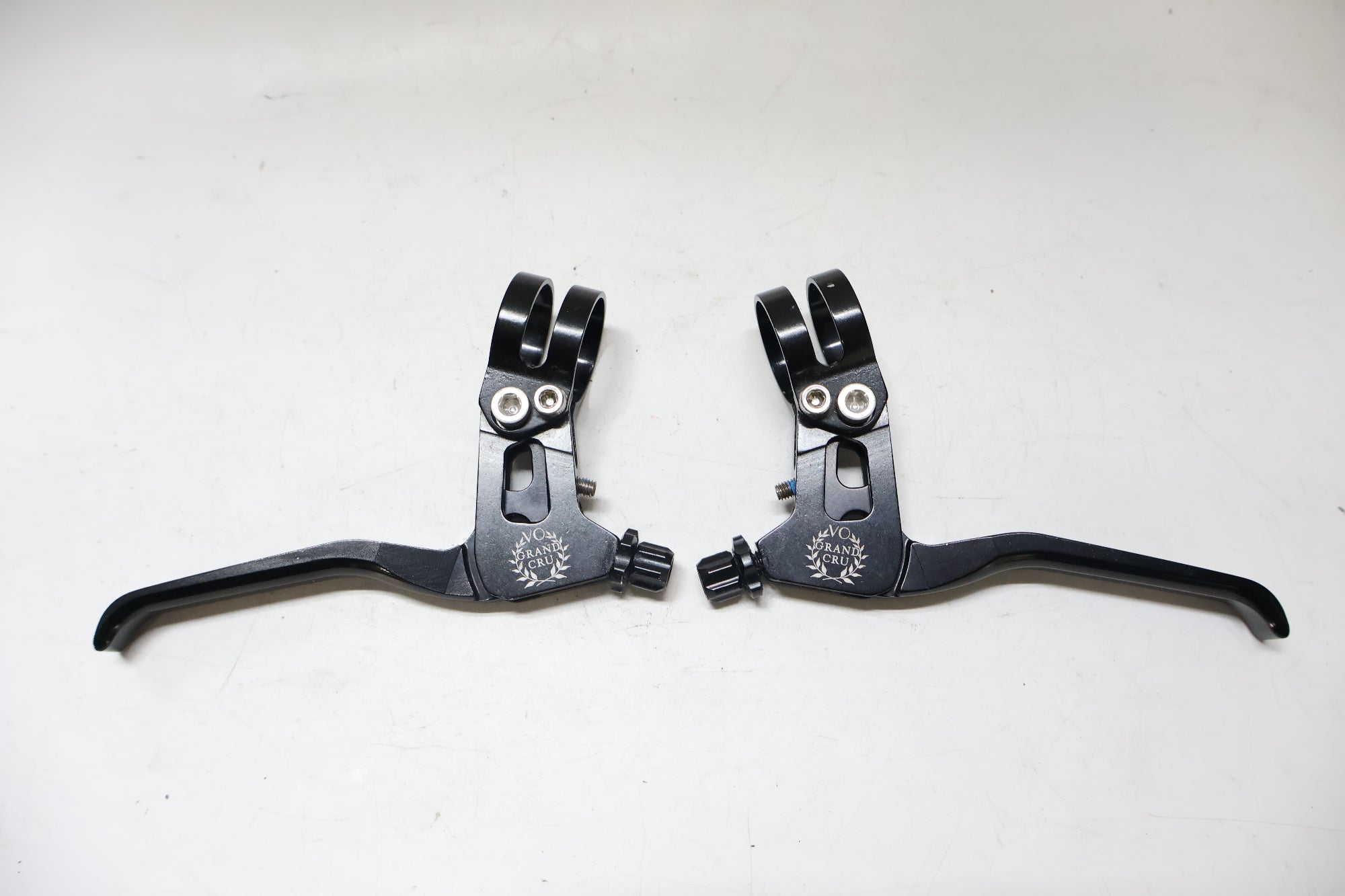 VELO ORANGE 「ベロオレンジ」 GRAND CRU ブレーキレバー / 高知店