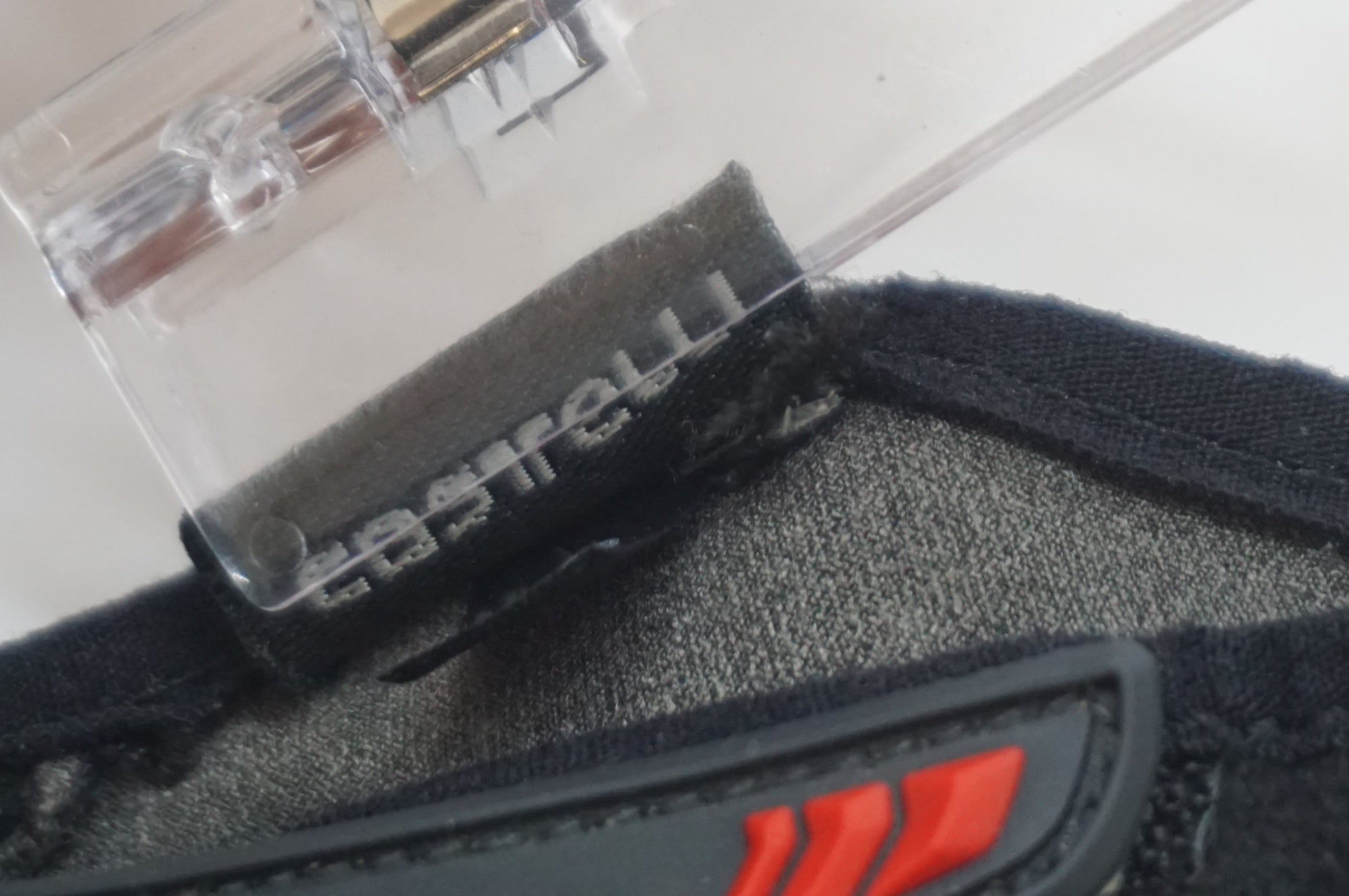 CASTELLI 「カステリ」 Sサイズ グローブ / 福岡店