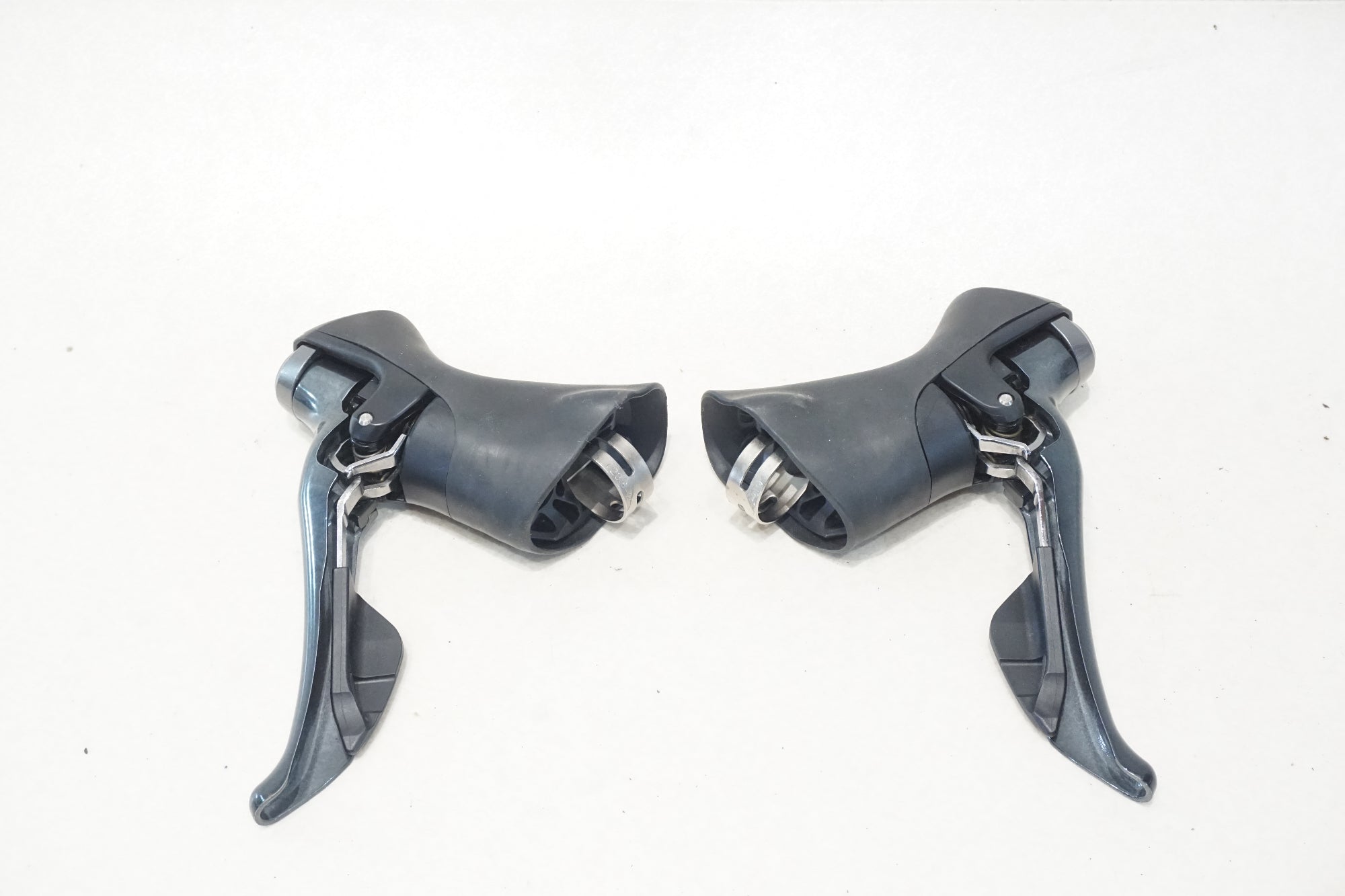 SHIMANO 「シマノ」 TIAGRA ST-4700 デュアルコントロールレバーセット