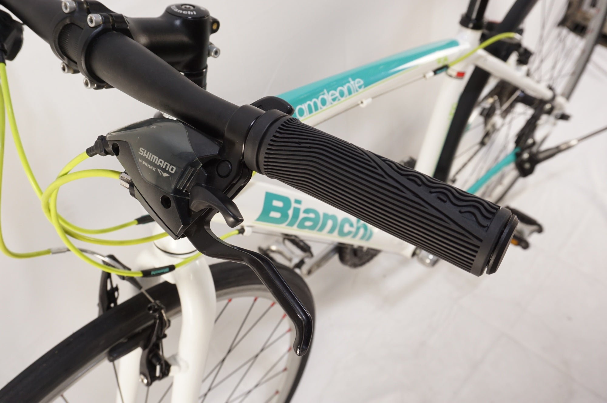 【直接引き取り限定】 ビアンキ Camaleonte 1 クロスバイク BIANCHI 「ビアンキ」 CAMALEONTE 1 2013年モデル クロスバイク / 中