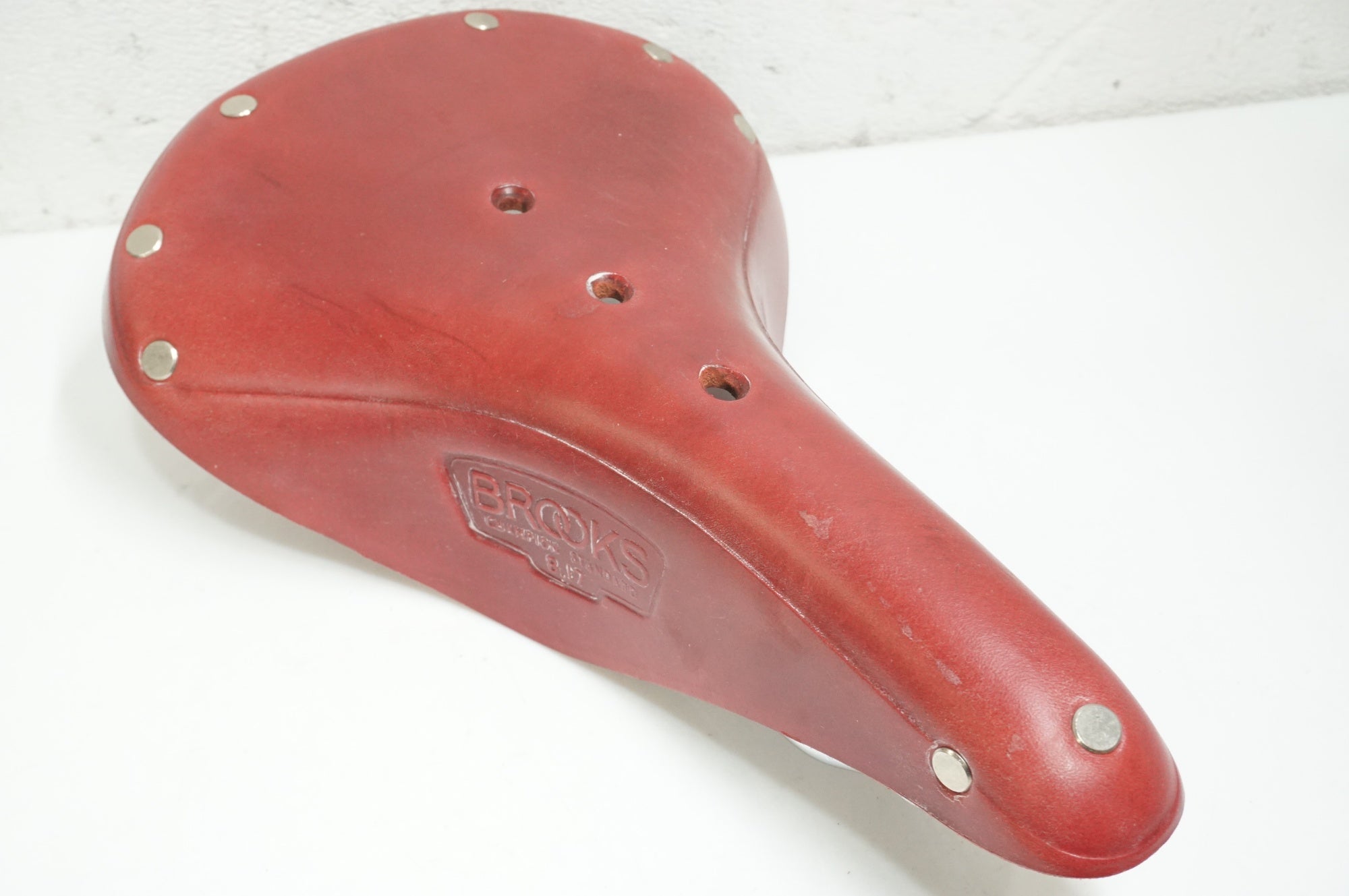 BROOKS 「ブルックス」 B17 STD ラズベリーカラー サドル / 大宮店