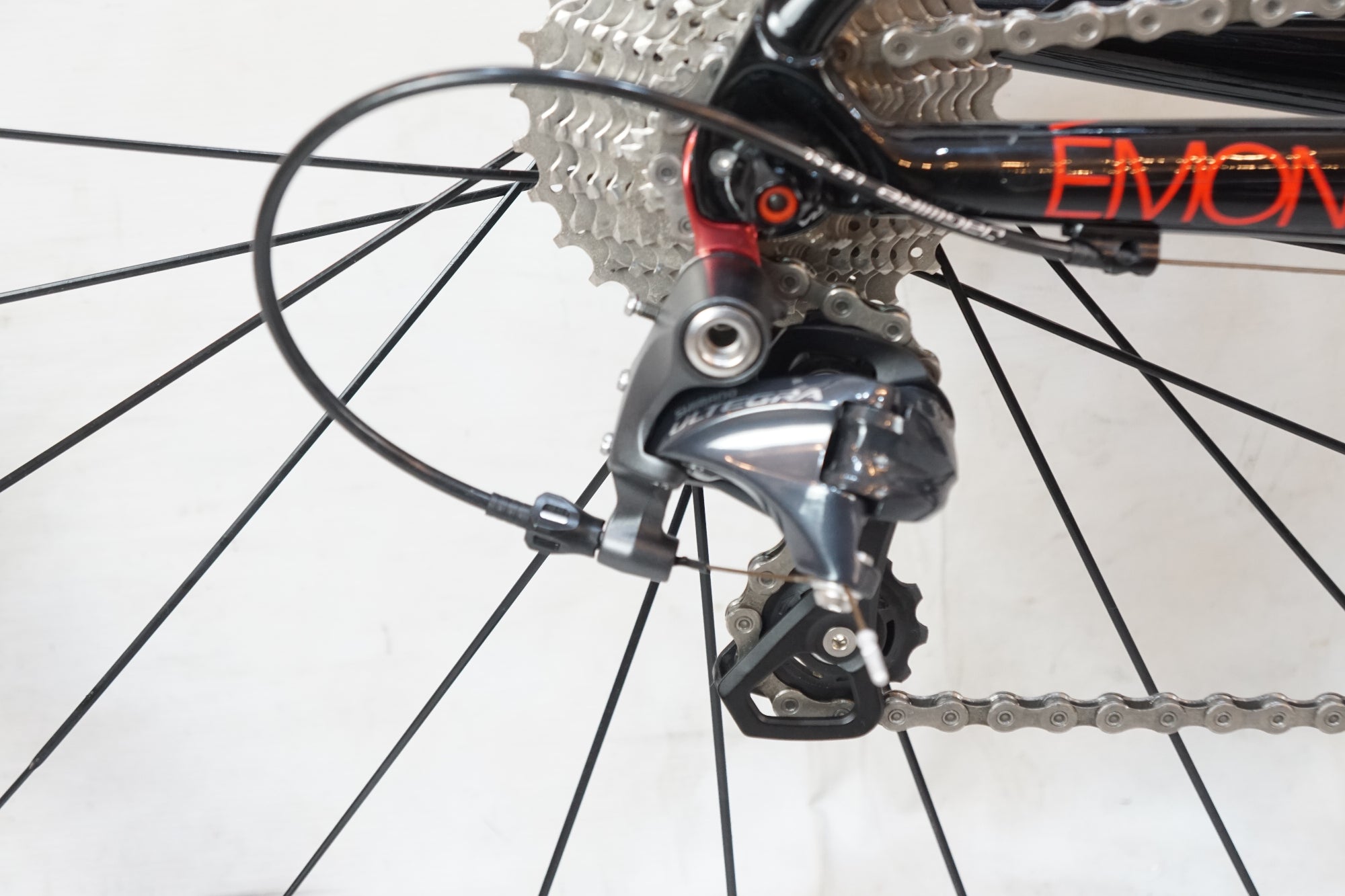 TREK 「トレック」 EMONDA S6 2015年モデル ロードバイク / バイチャリ浦和ベース