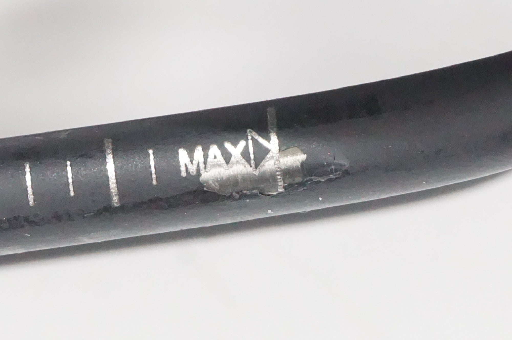 SHIMANO PRO 「シマノプロ」 AEROFUEL サドル / AKIBA店