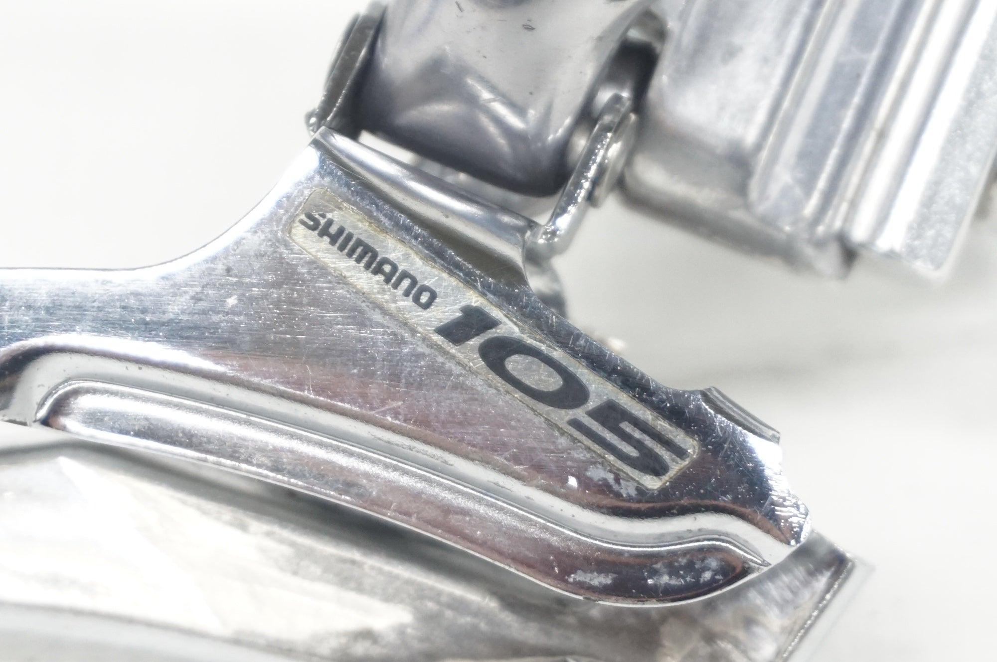 SHIMANO 「シマノ」 105 FD-5600 フロントディレイラー / 阪急塚口店