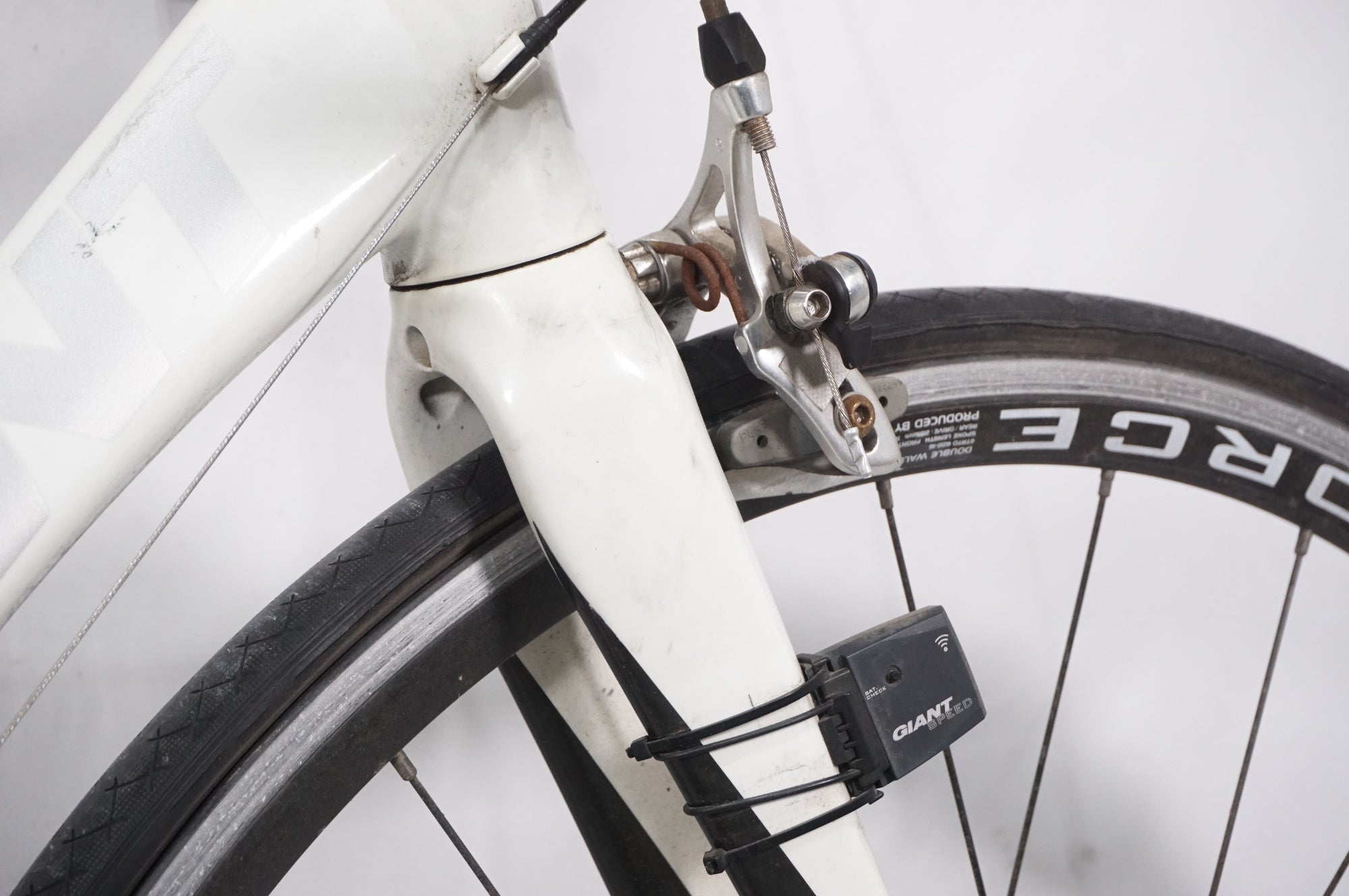 ジャンク GIANT 「ジャイアント」 DEFY3 2010年モデル ロードバイク / AKIBA店