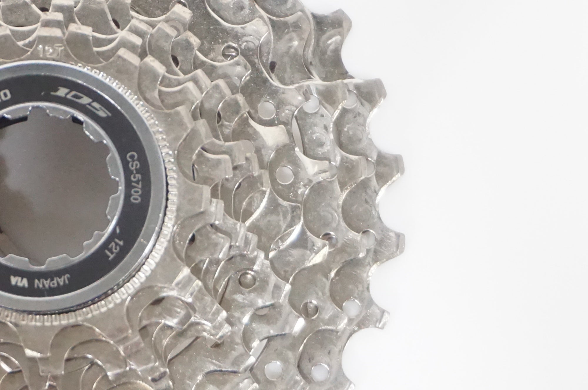 SHIMANO 「シマノ」 105 CS-5700 12-27T スプロケット / AKIBA店