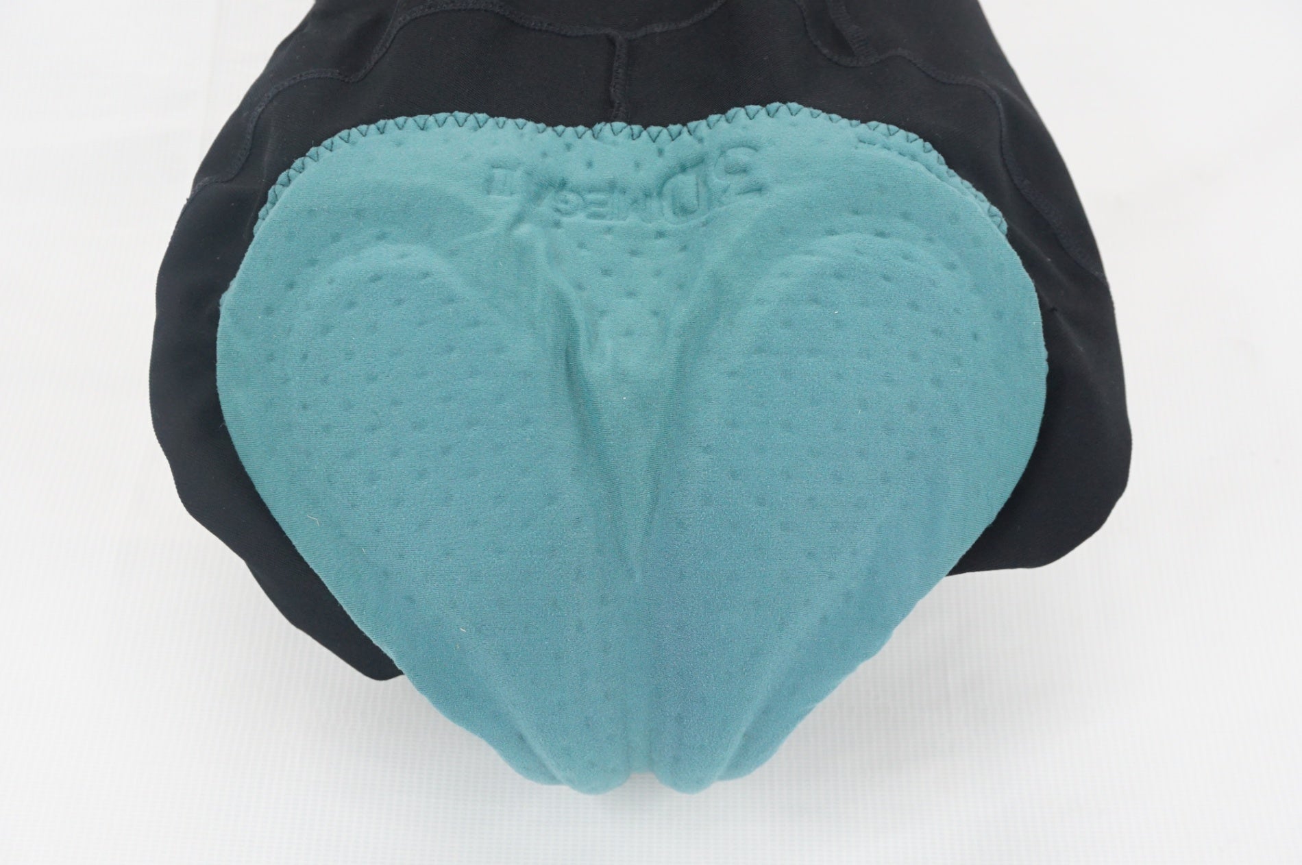 PEARL IZUMI 「パールイズミ」 3D MEGA2 Mサイズ ビブショーツ / 阪急塚口店