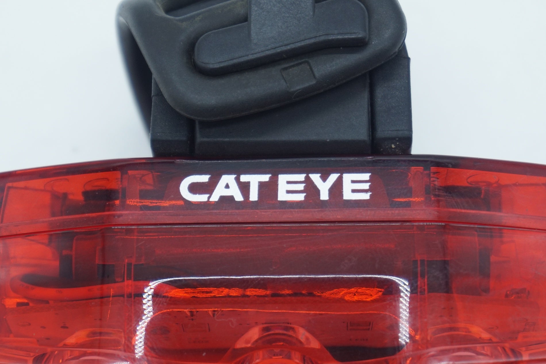 CATEYE 「キャットアイ」 VIZ300 リアライト/ 京都西院店