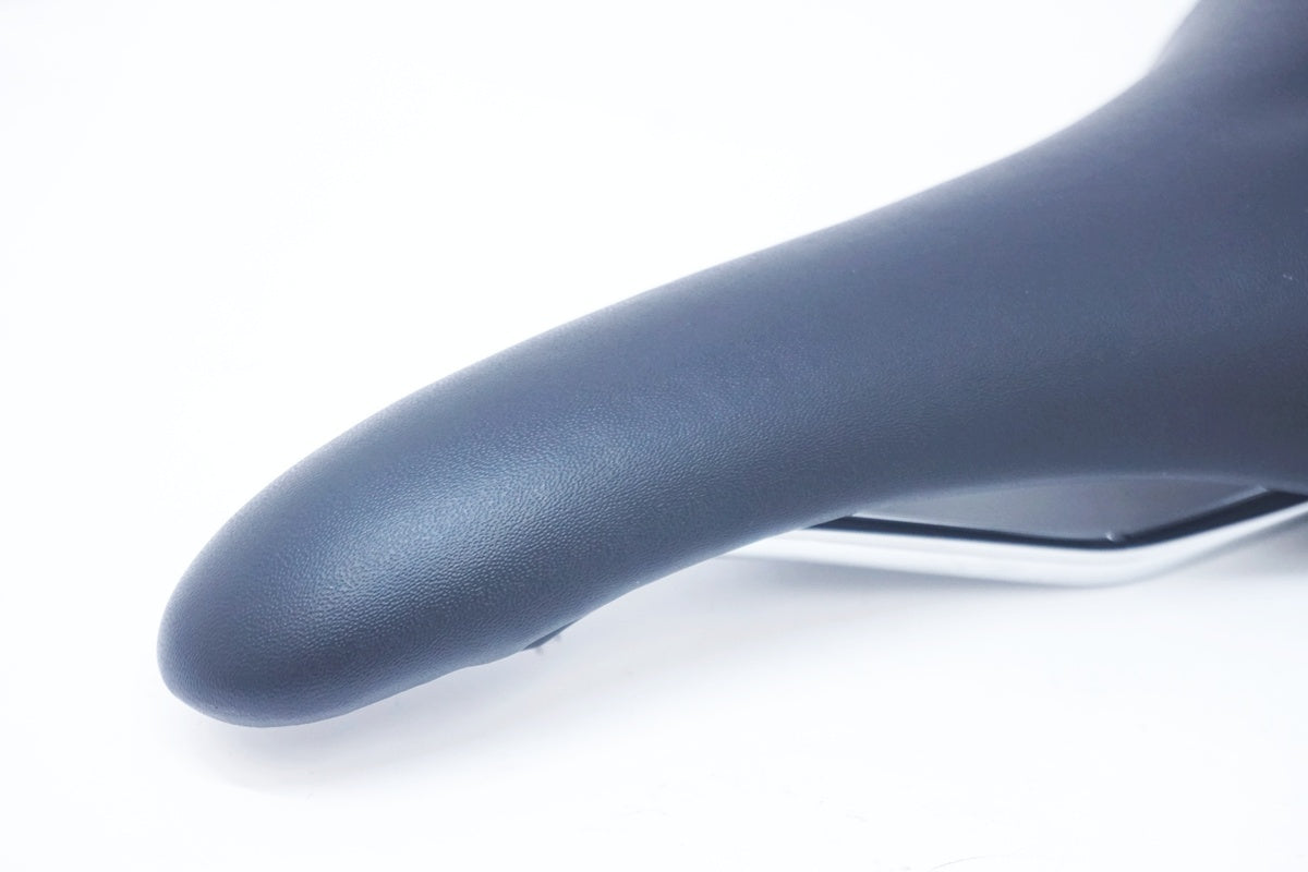 VELO 「ベロ」 サドル / 大阪美原北インター店