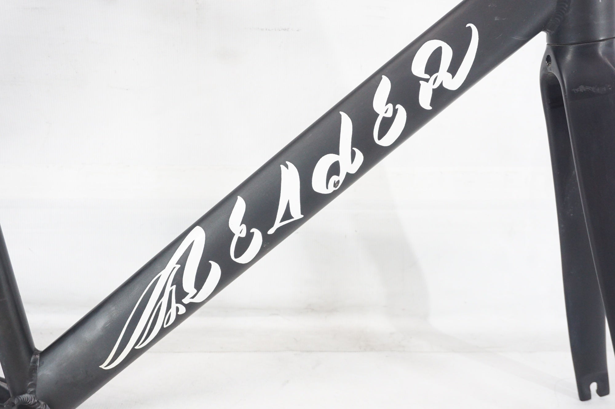 LEADER BIKES 「リーダーバイク」 HIDDEN CHAMPION CURE 2018年モデル フレームセット / 阪急塚口店