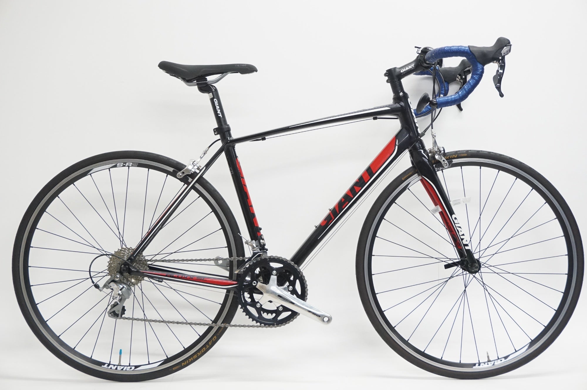 GIANT 「ジャイアント」 DEFY2 2012年モデル ロードバイク / 福岡店