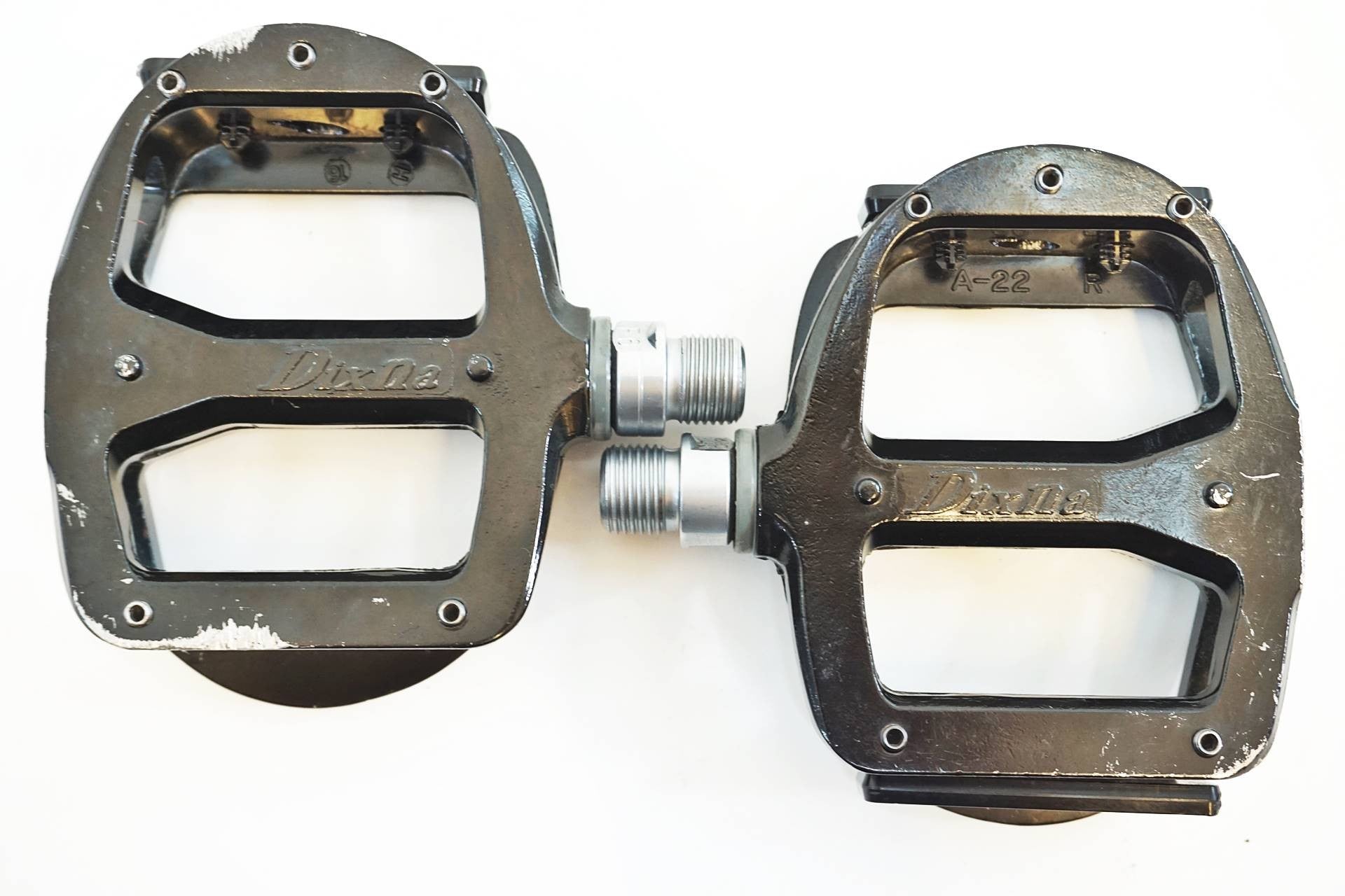 DIXNA 「ディズナ」 LIBRA ペダル / 有明ガーデン店