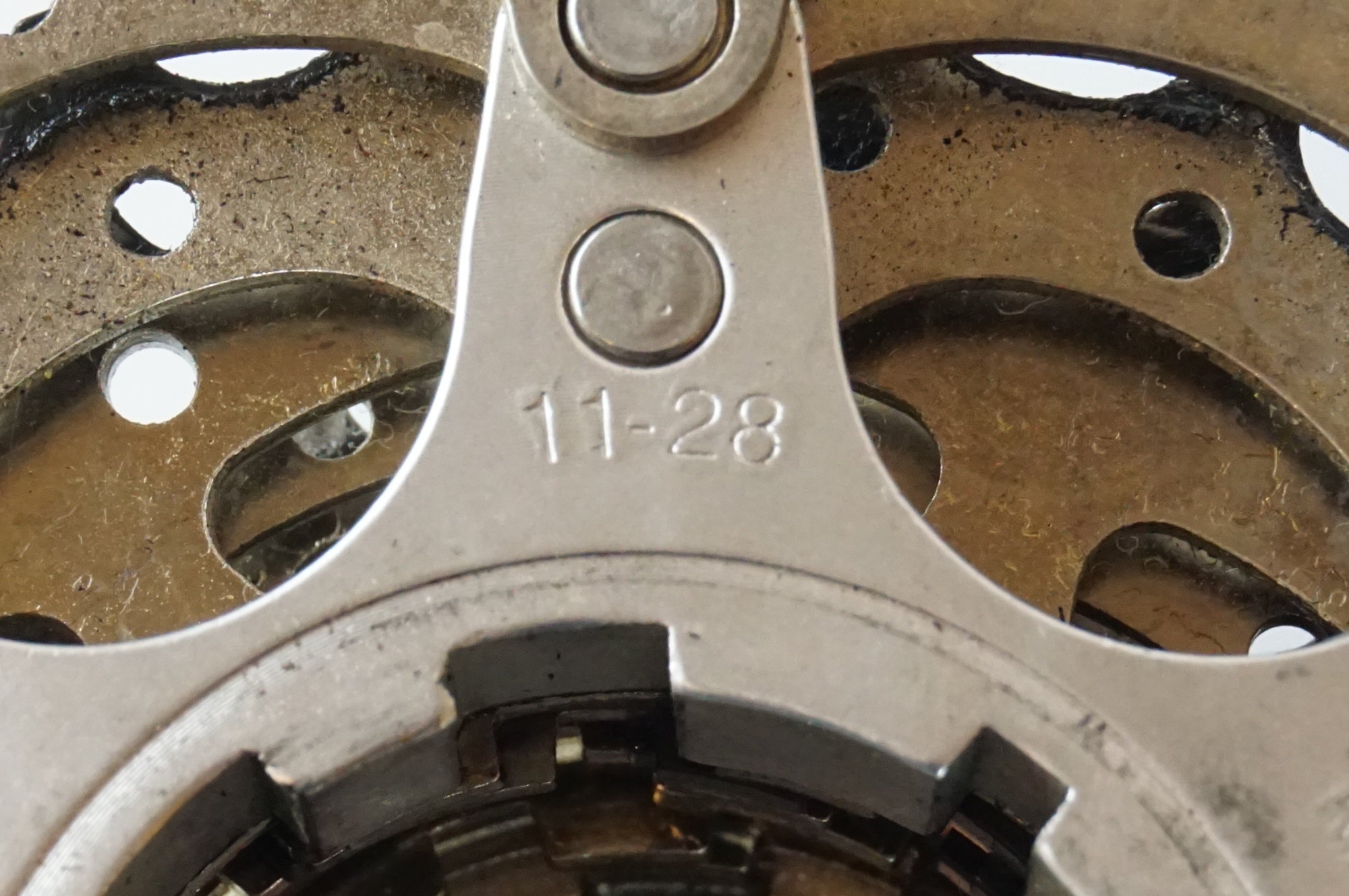 SHIMANO 「シマノ」 105 CS-5700 11-28T スプロケット / 浜松店