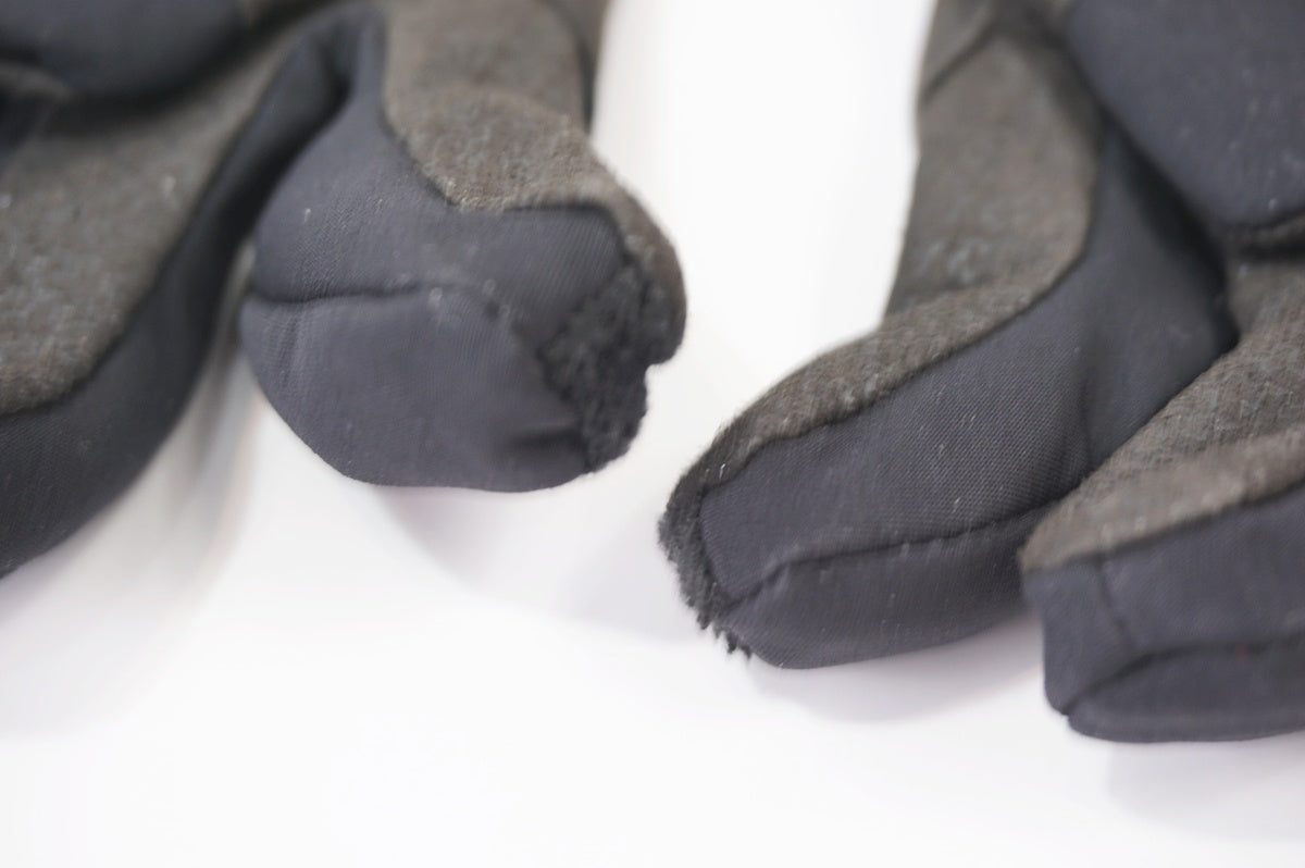 ASSOS 「アソス」 FUGU Mサイズ グローブ / バイチャリ世田谷店