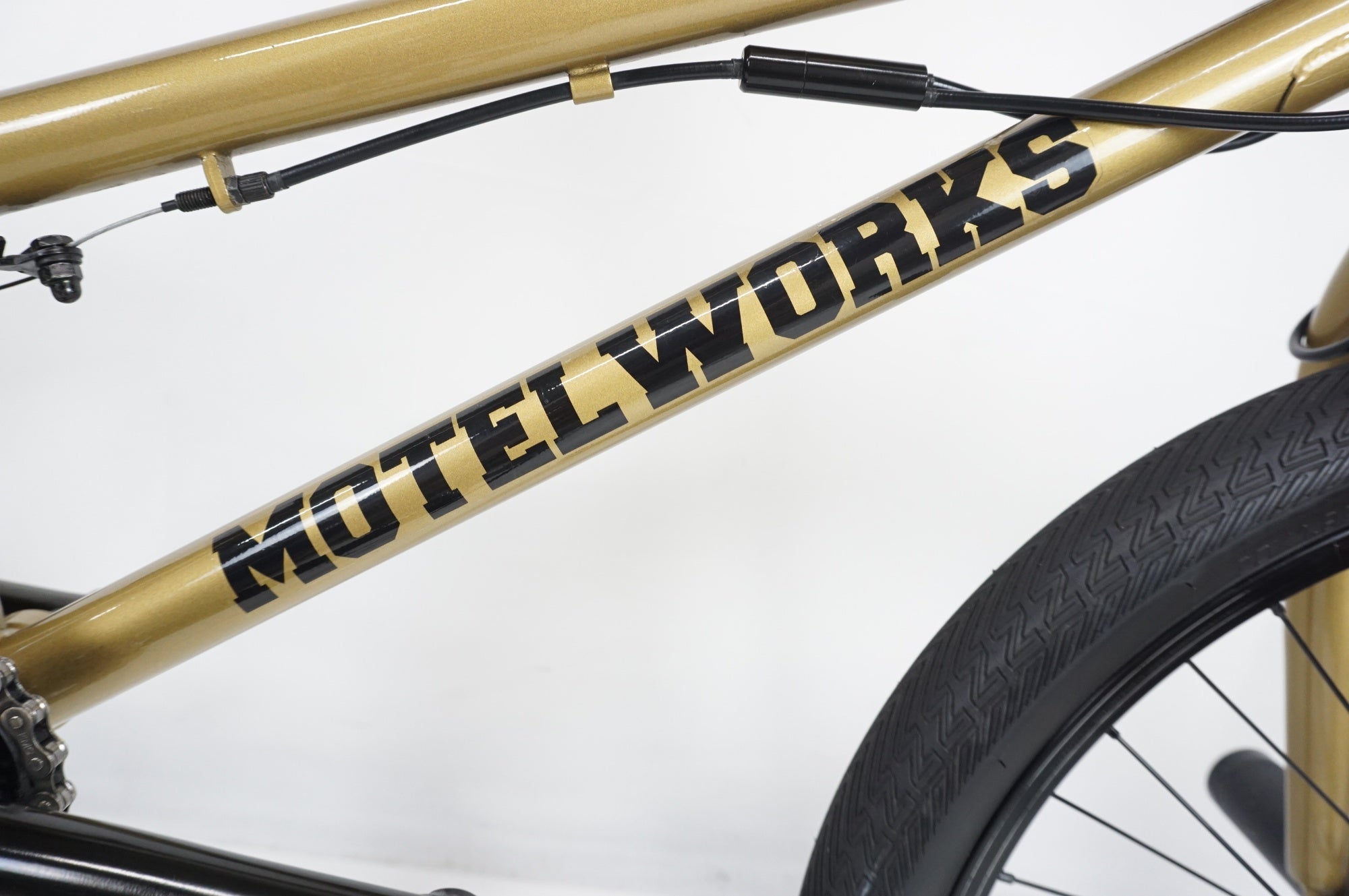 MOTEL WORKS 「モーテルワークス」 AUX E 2018年モデル BMX / 大宮店