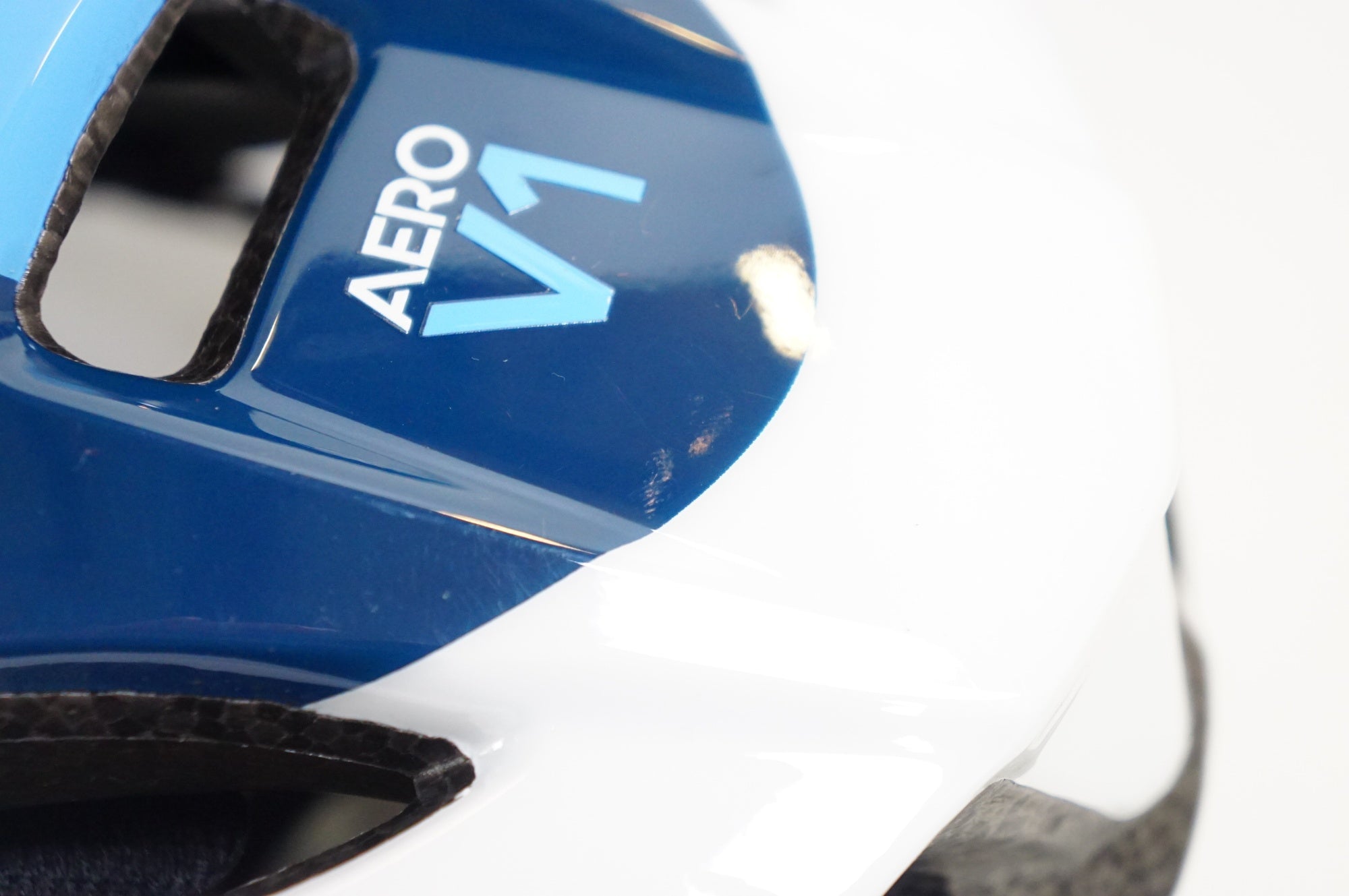 OGK KABUTO 「オージーケーカブト」 AERO V1 L/XLサイズ ヘルメット / 熊谷本店