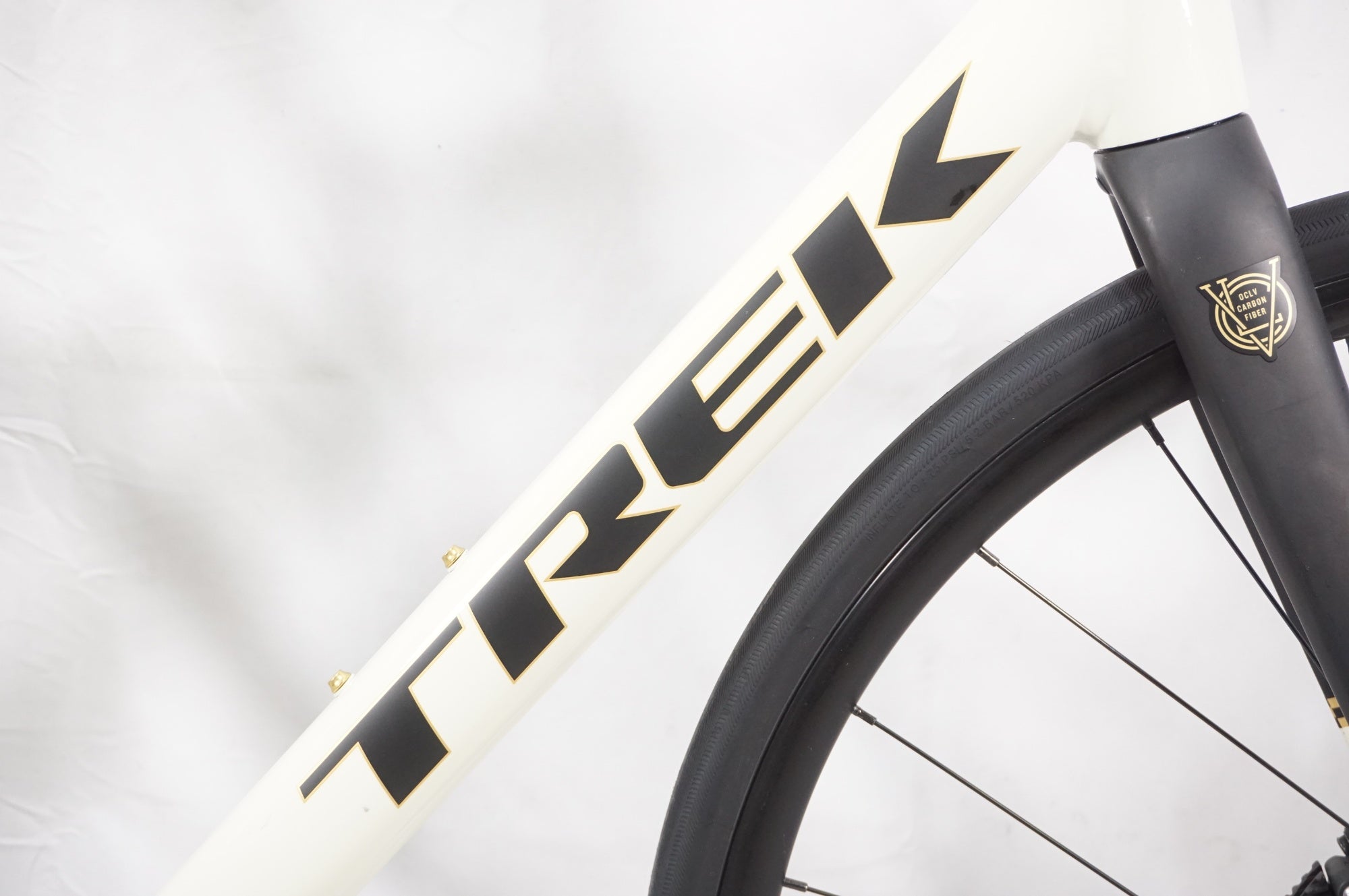 TREK 「トレック」 DOMANE AL 4 GEN4 2026年モデル ロードバイク