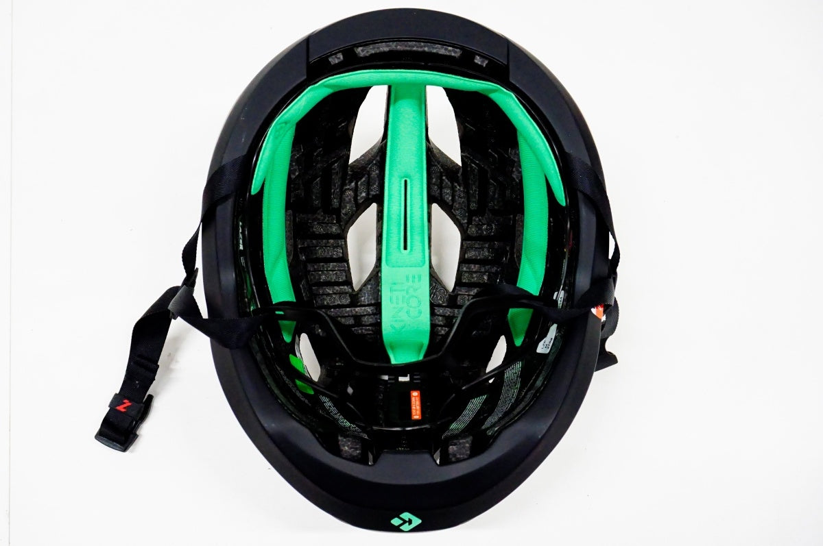 LAZER 「レーザー」 STRADAD KINETICORE AF Mサイズ ヘルメット