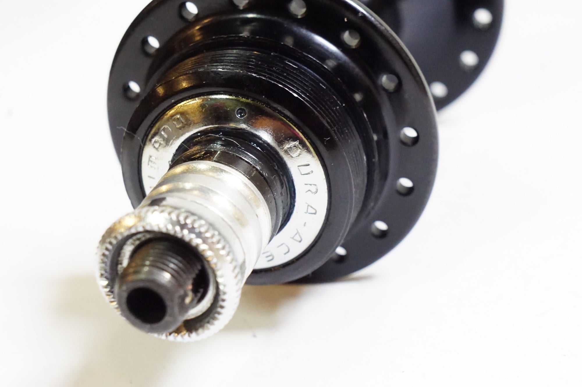 SHIMANO 「シマノ」 DURA-ACE ボスフリー リアハブ / 熊谷本店