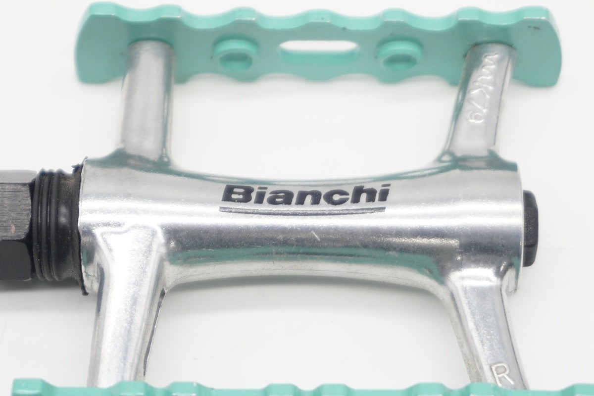 (匿名配送) ビアンキ　ペダル　Bianchi BIANCHI 「ビアンキ」 CNC LIGHTWEIGHT MTB PEDAL フラットペダル