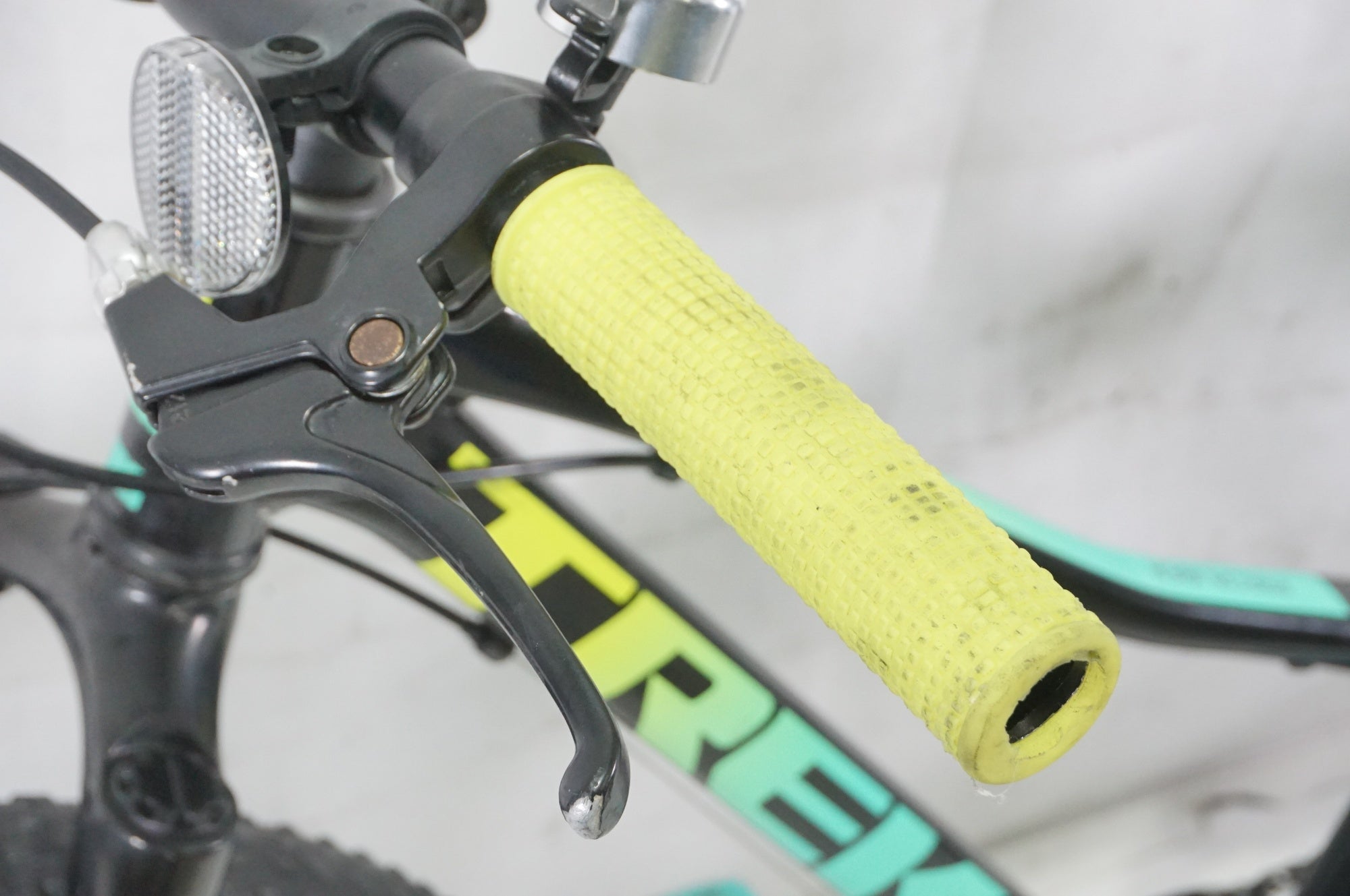 TREK 「トレック」 PRECALIBER 24 2021年頃 キッズバイク / AKIBA店