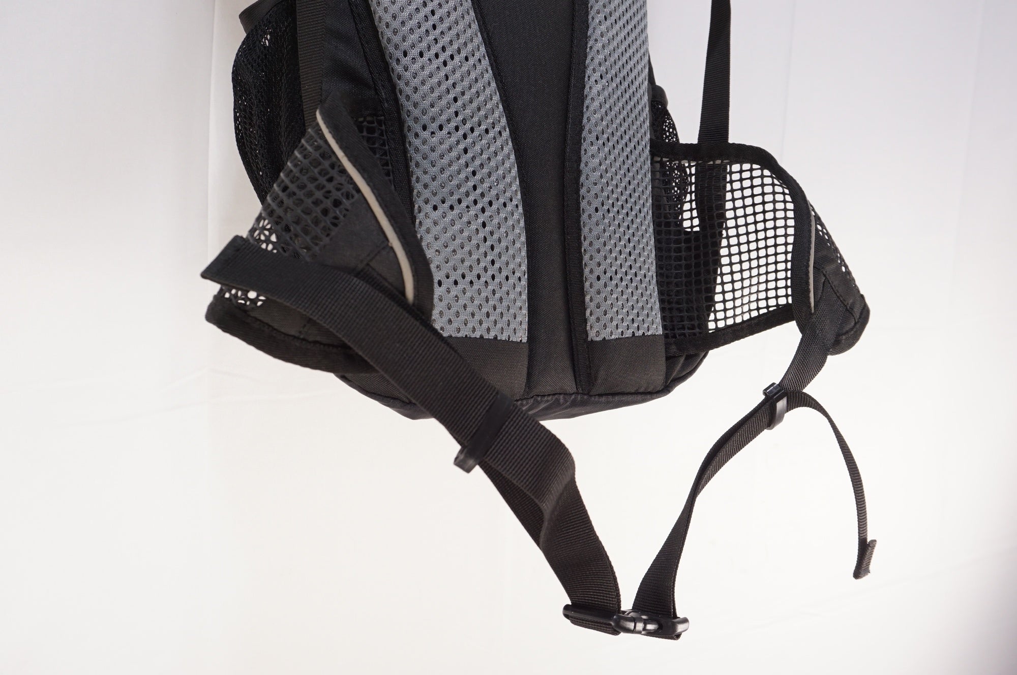 DEUTER 「ドイター」 RACE X バックパック / 中目黒店
