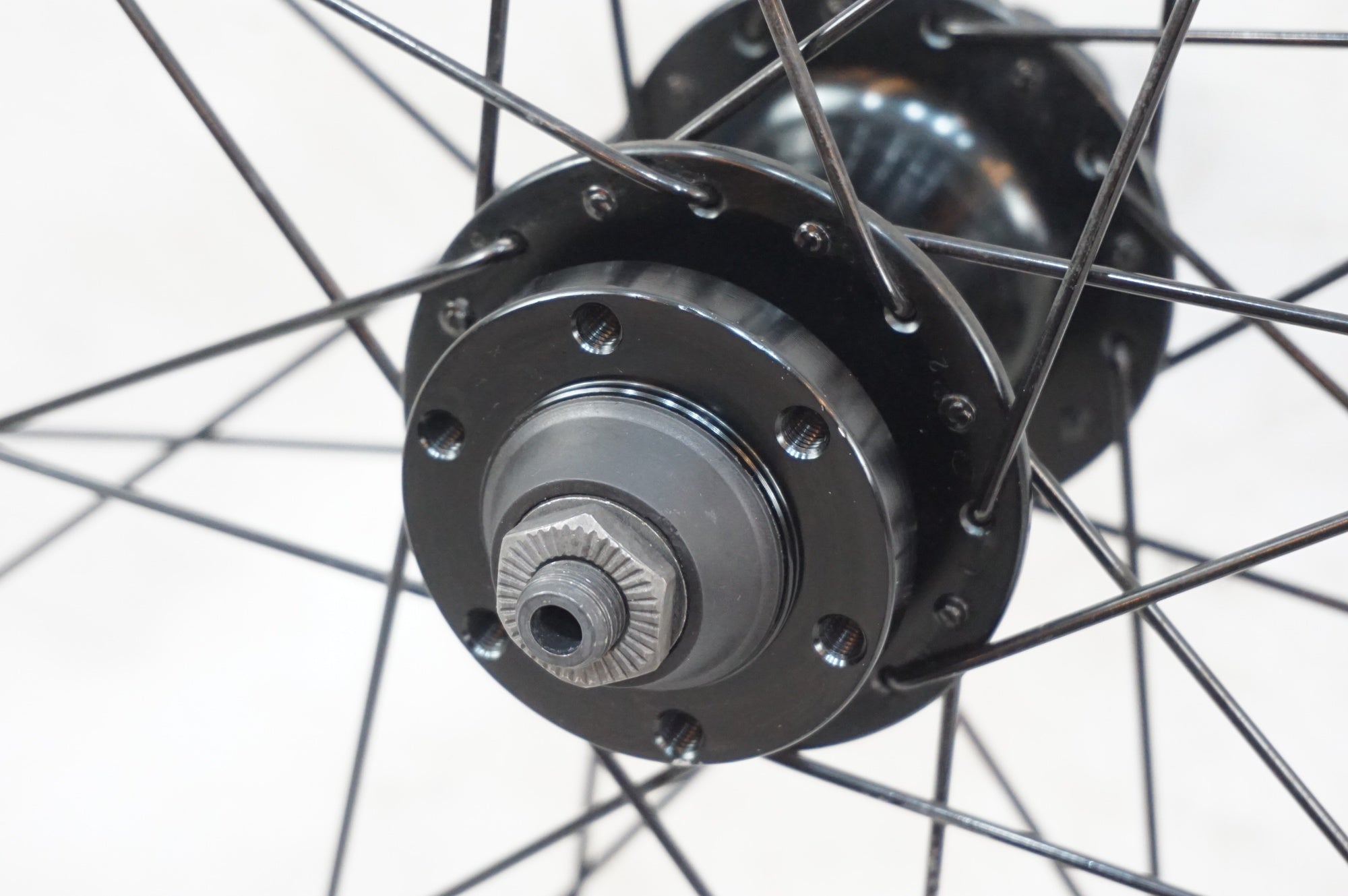 BONTRAGER 「ボントレガー」 TLR シマノ8-10S ホイールセット / 浦和ベース